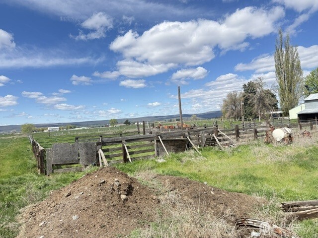 2493 Rd 19 Property Photo 29