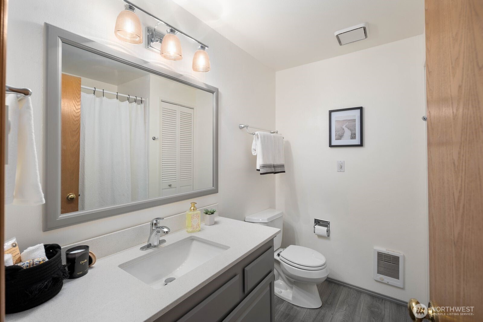 6031 88th Street Property Photo 12