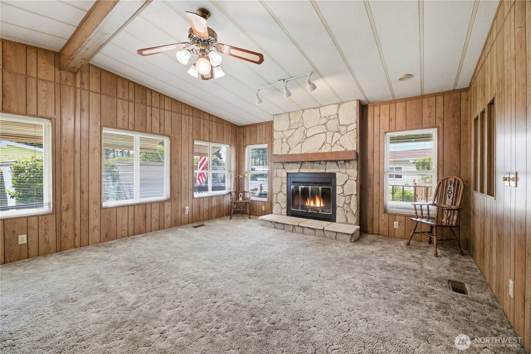 785 Dogwood Place Property Photo 11