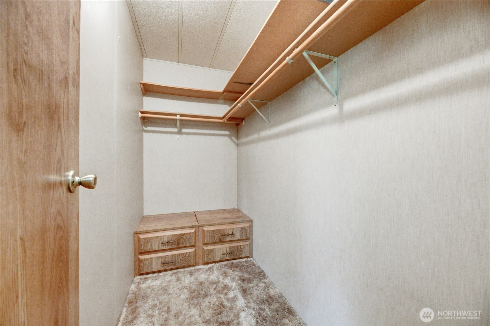 785 Dogwood Place Property Photo 17