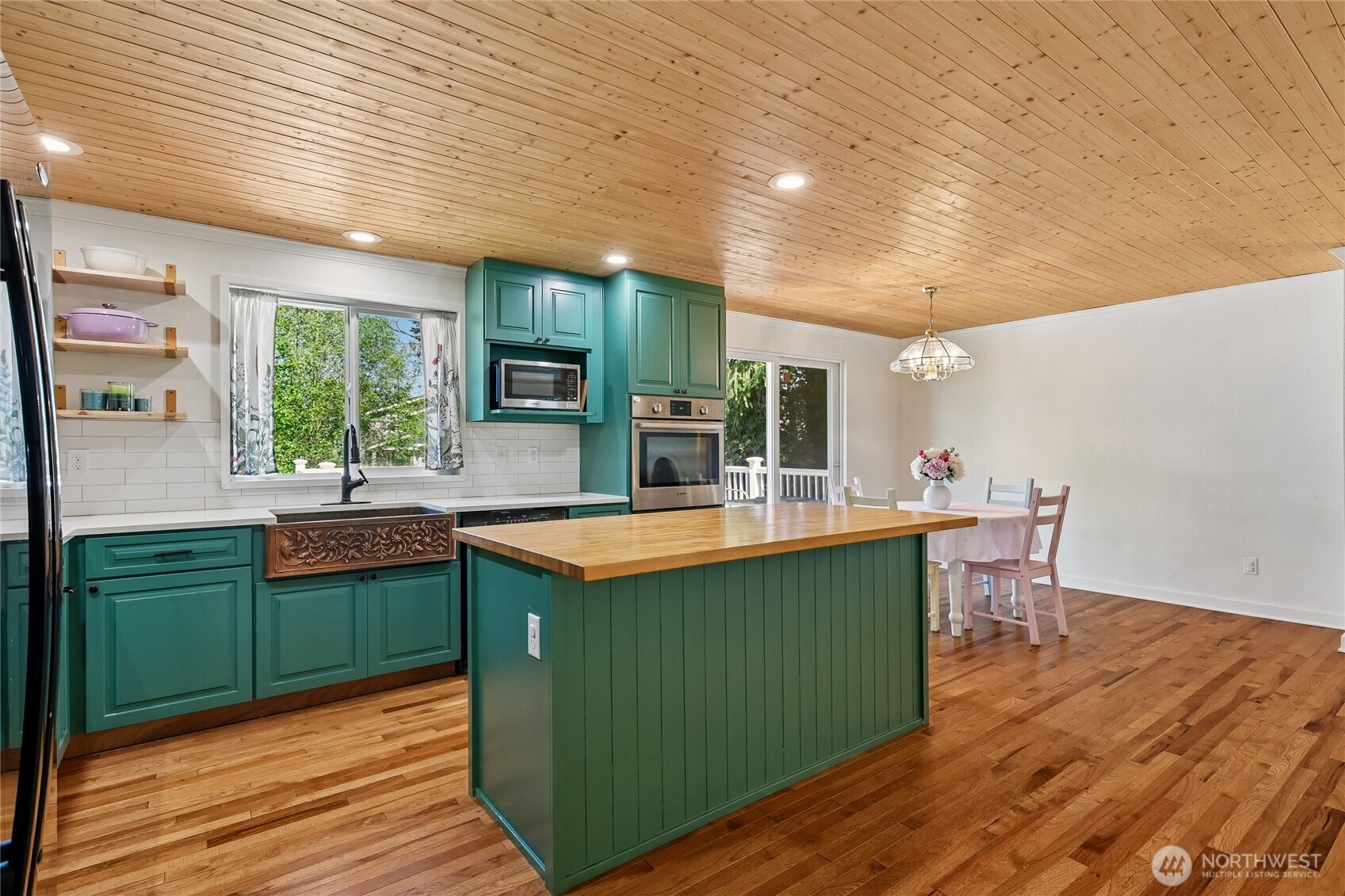 2701 196th Street Property Photo 10