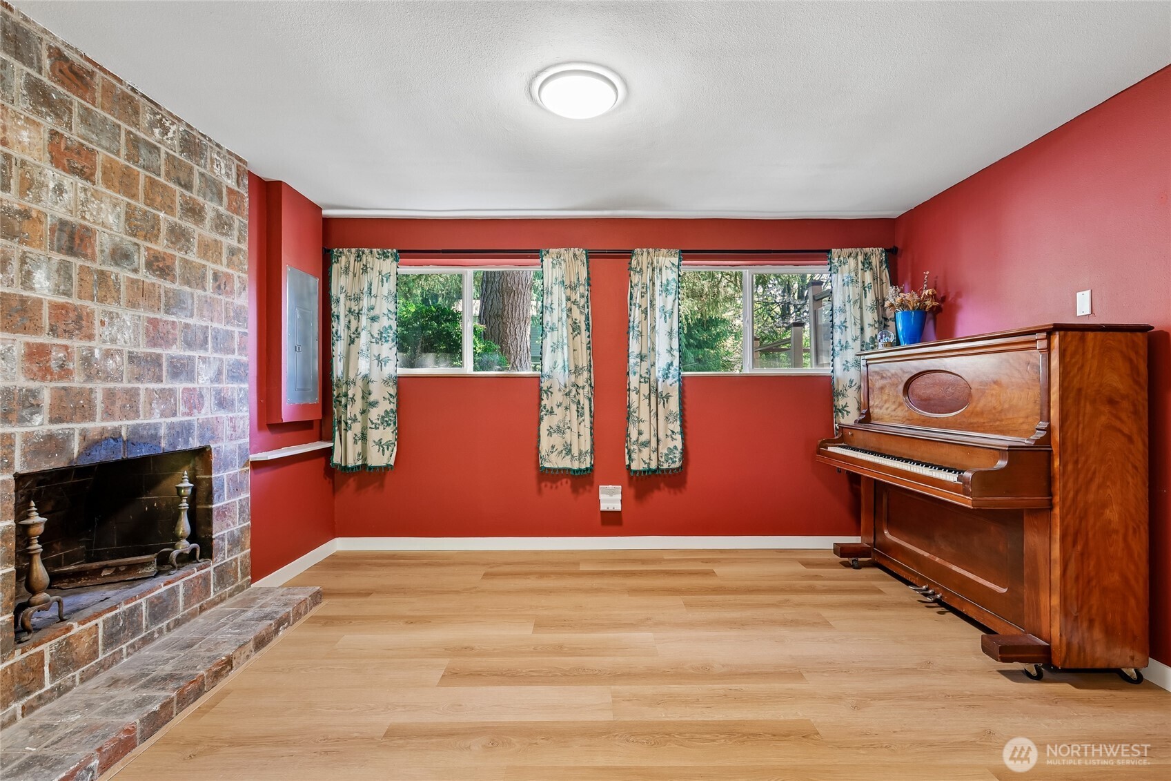 2701 196th Street Property Photo 25