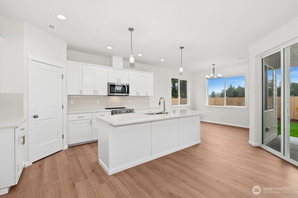 14709 88th Way 21 Property Photo 5