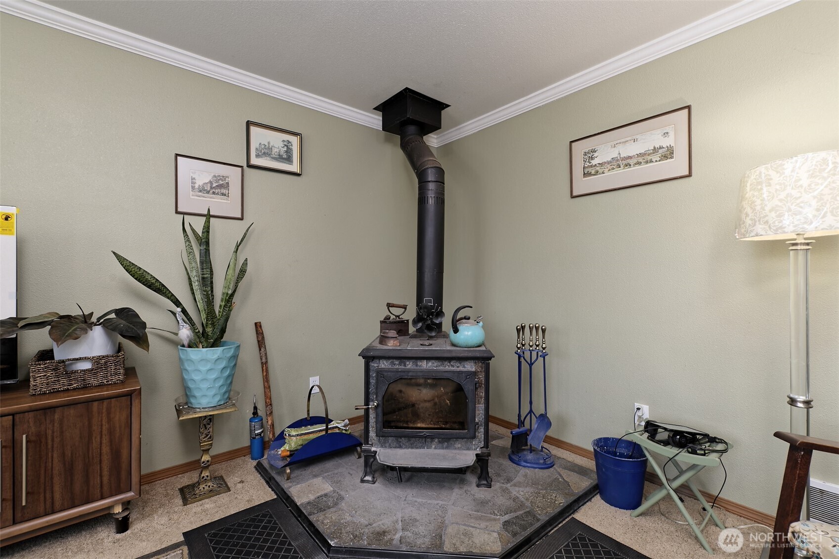 361 N North Hill Road Property Photo 10