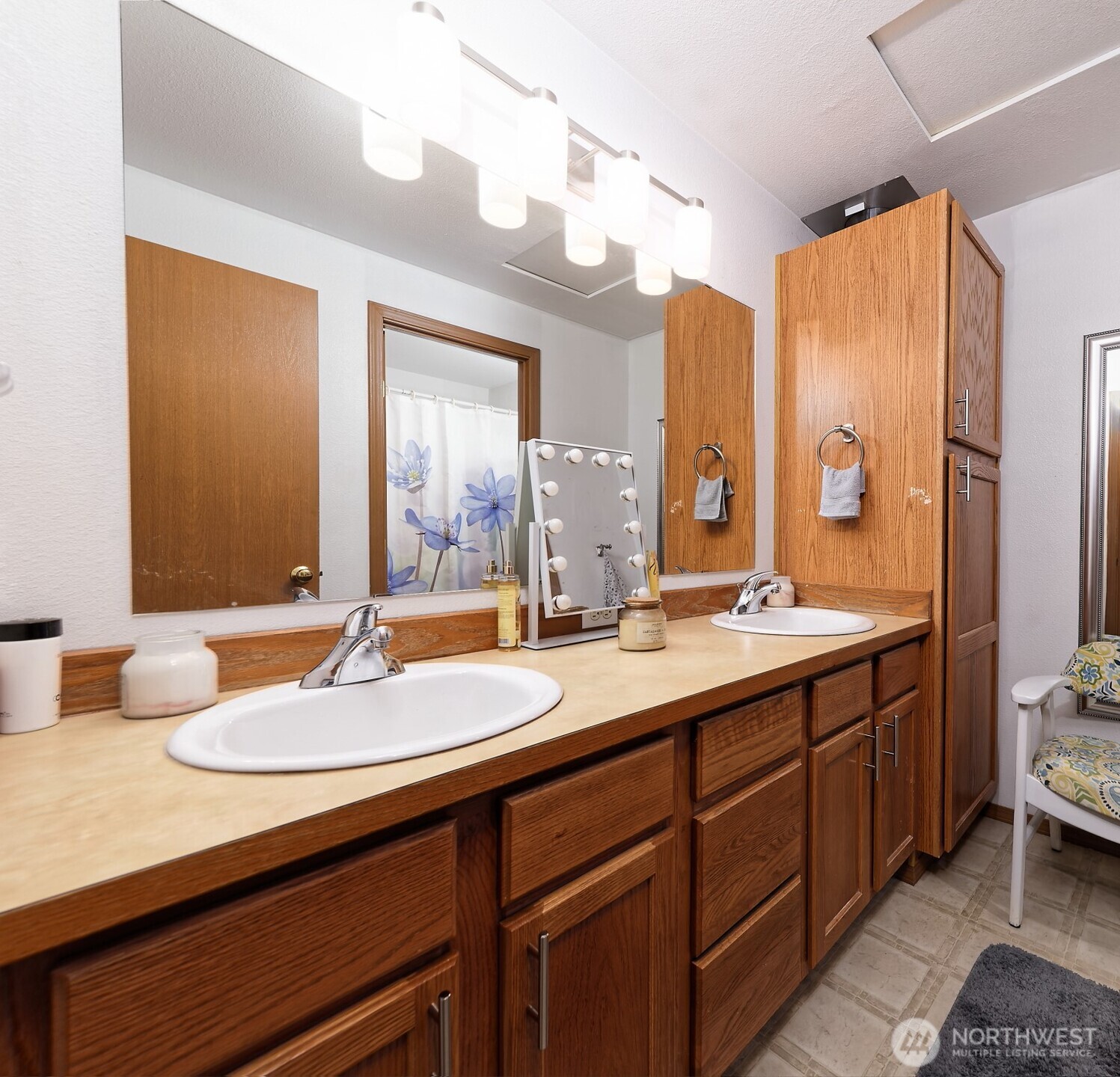 361 N North Hill Road Property Photo 21