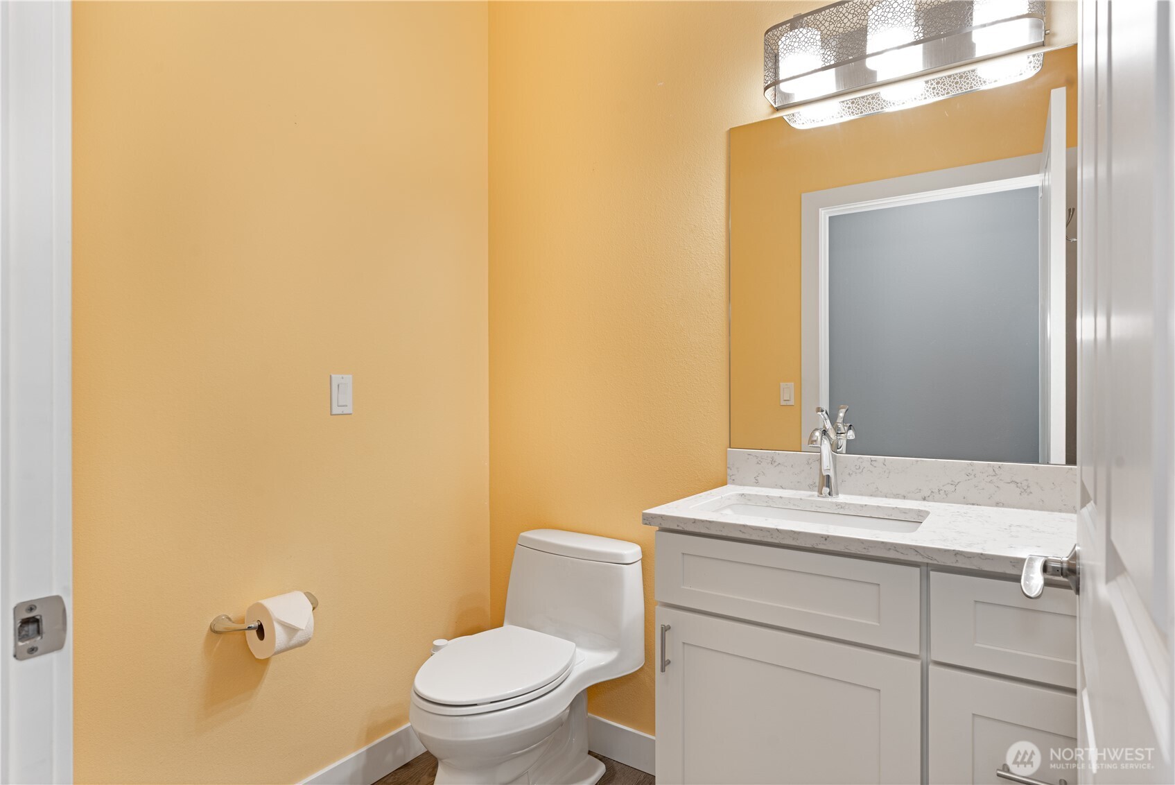 1253 Beach Drive Property Photo 28