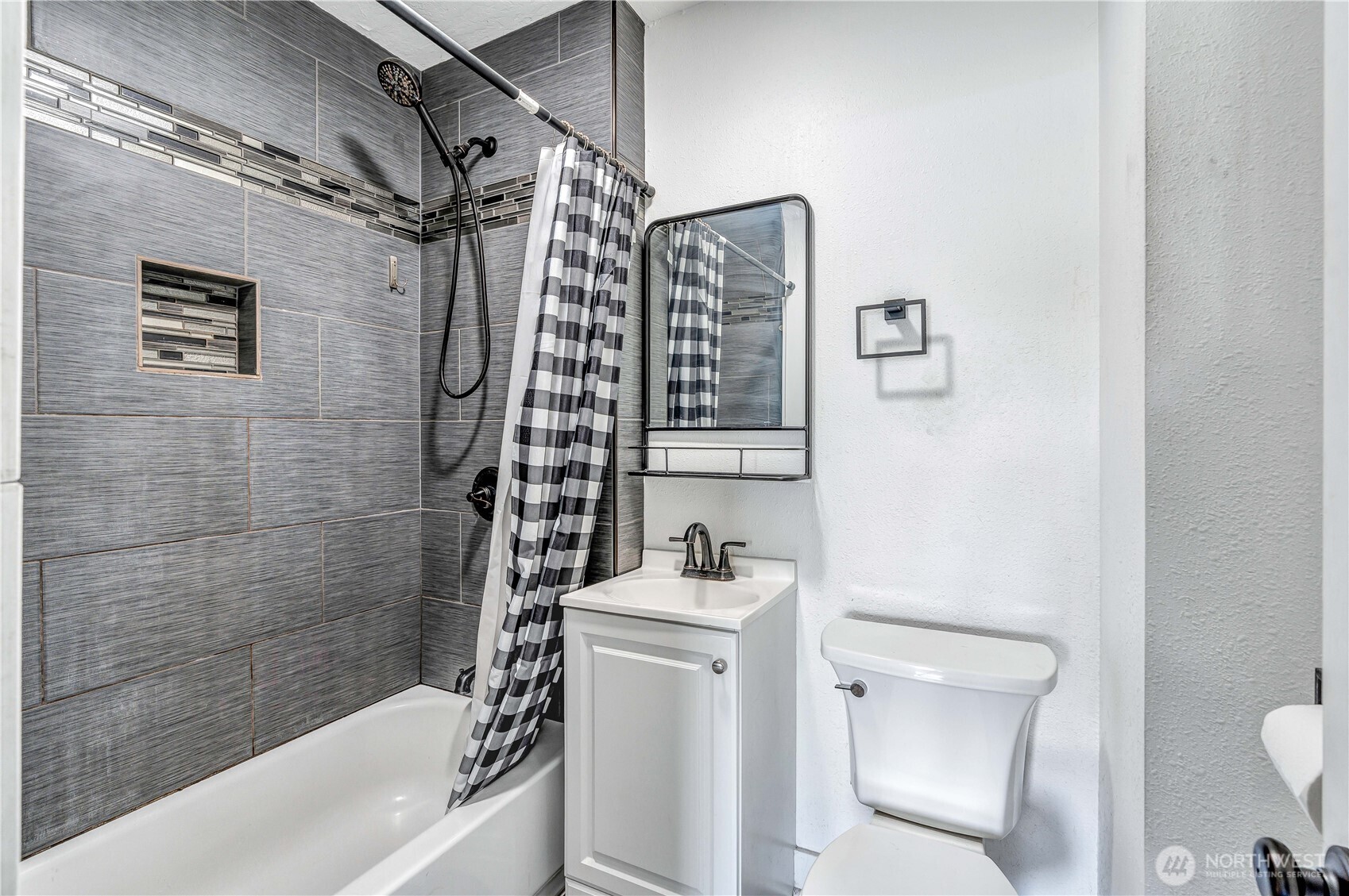 1629 7th Avenue Property Photo 17