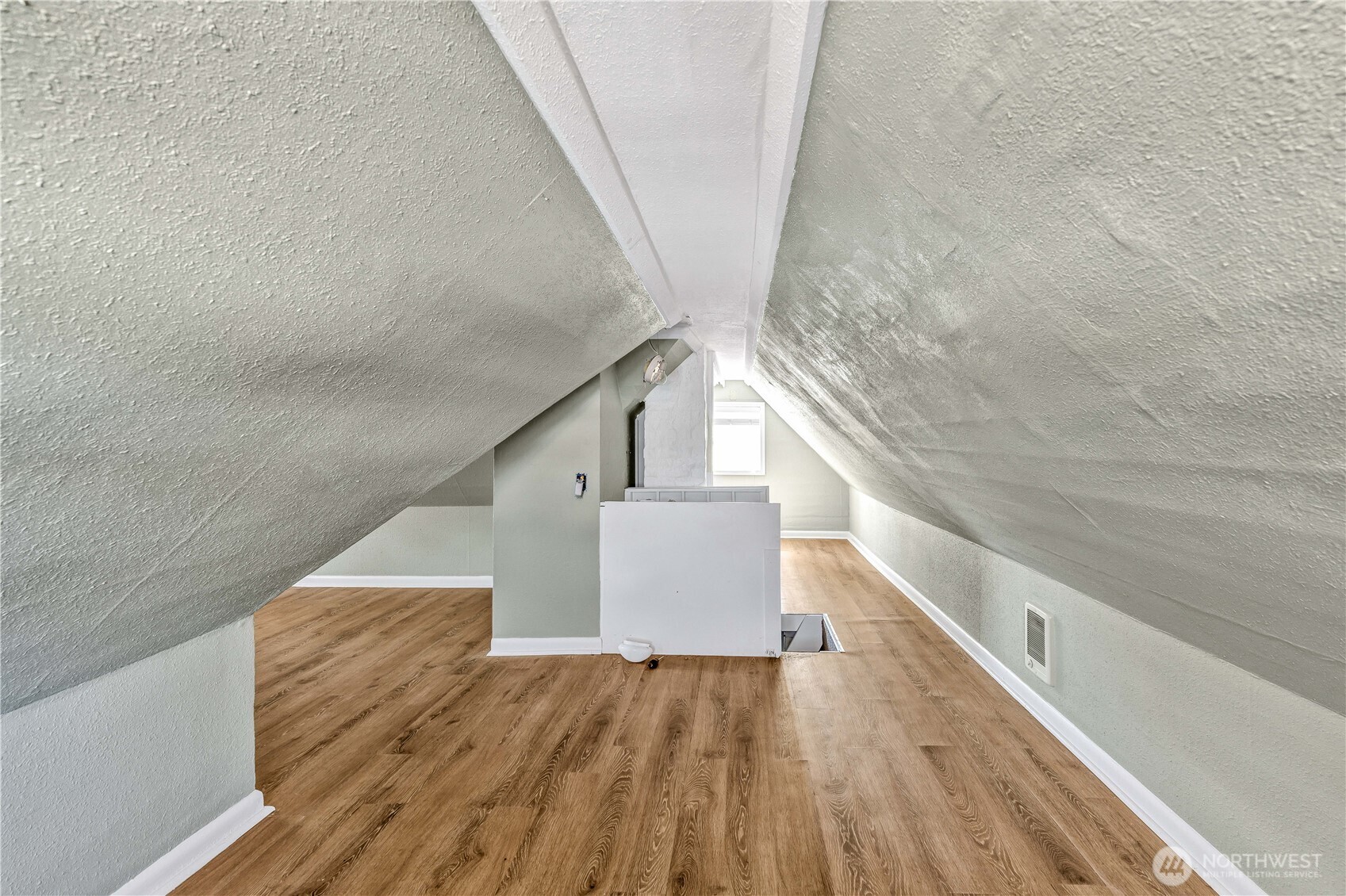 1629 7th Avenue Property Photo 23