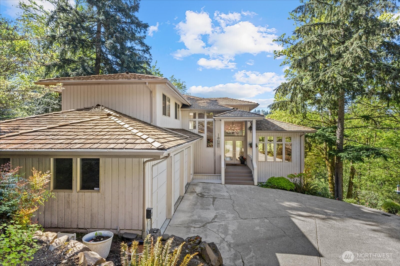 13032 204th Place Property Photo 3