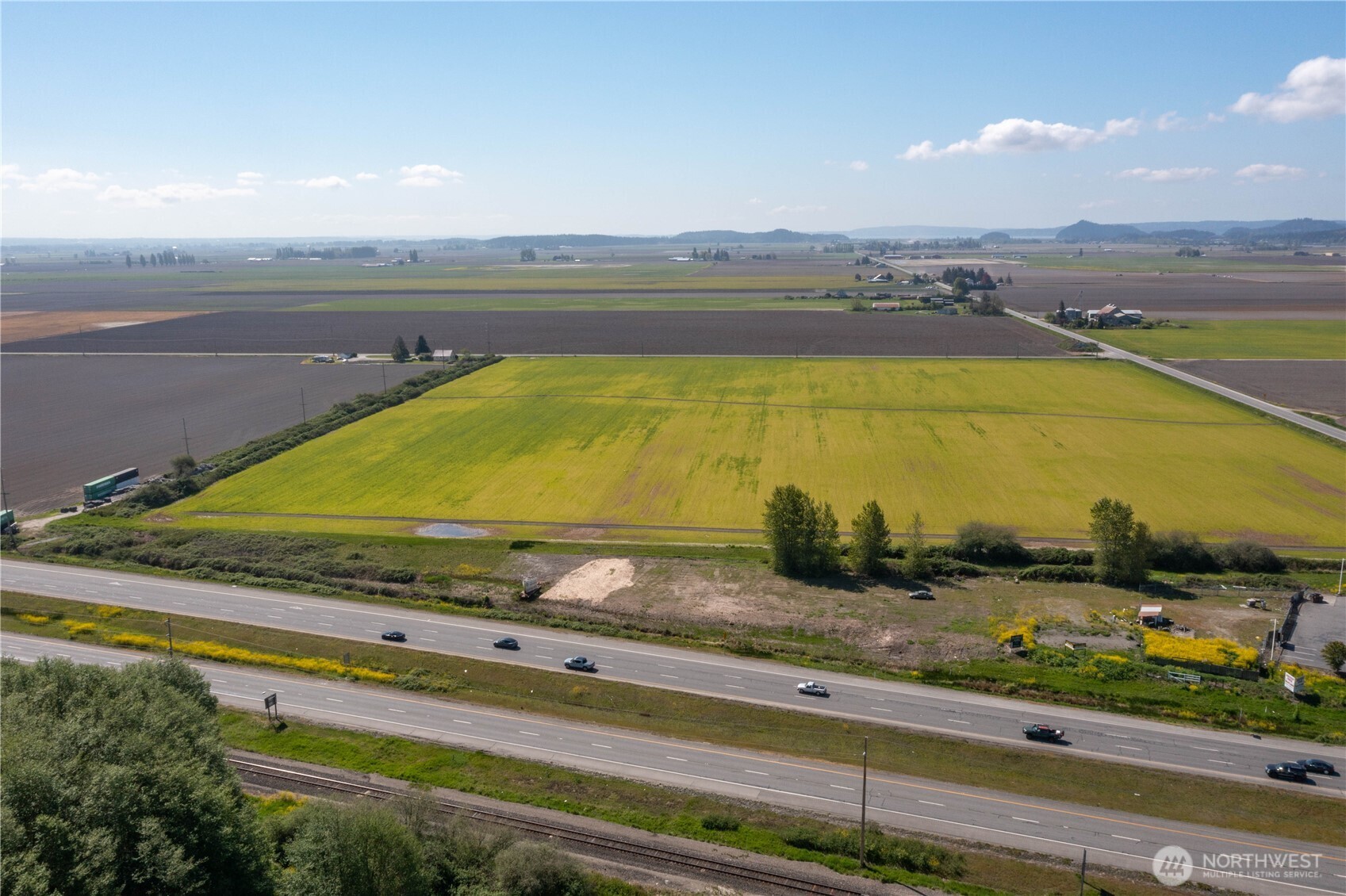 1377 Laconner Whitney Road Property Photo 1