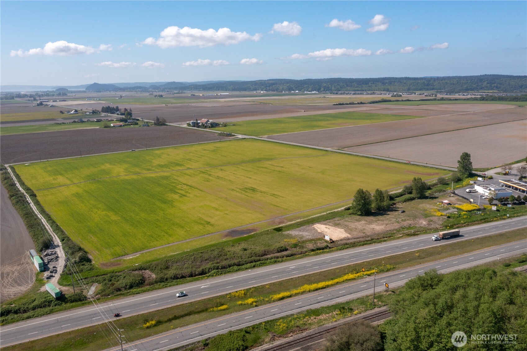 1377 Laconner Whitney Road Property Photo 3