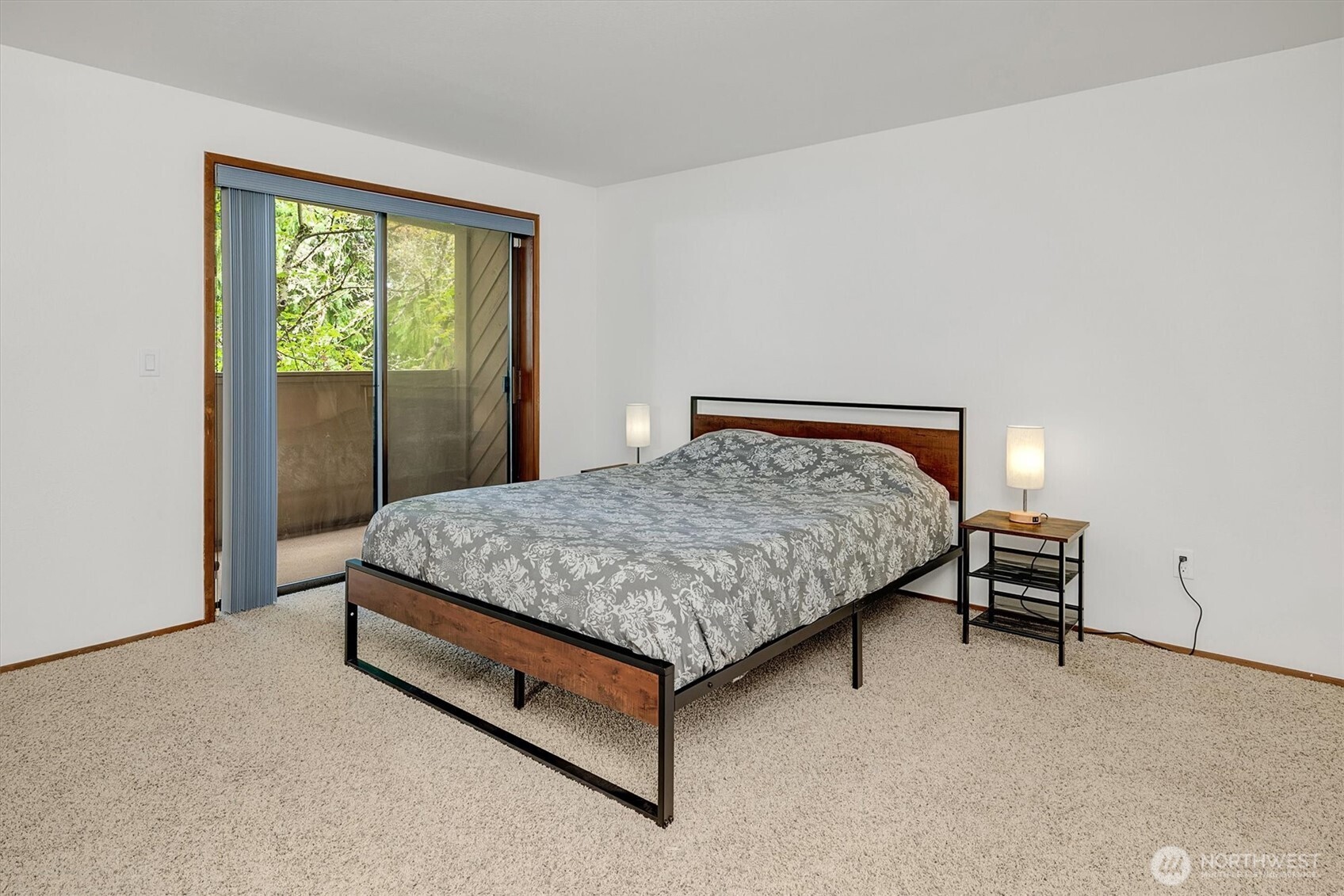 921 Pershing Ave 101 Property Photo 18