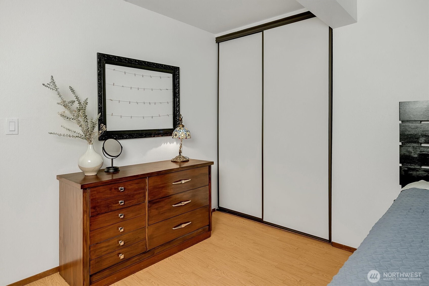 921 Pershing Ave 101 Property Photo 23