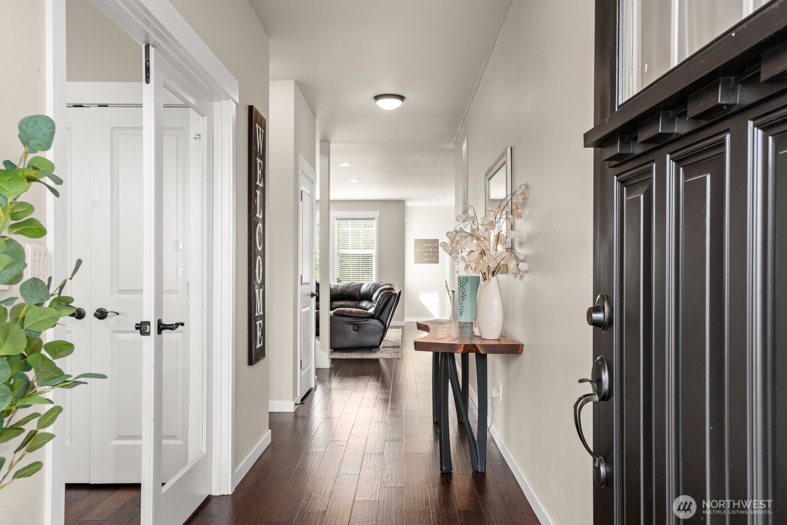 10916 Bay Meadows Lane Property Photo 2
