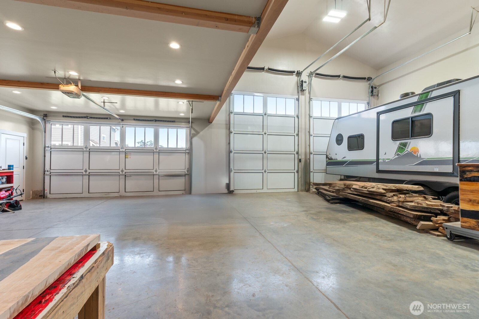 10916 Bay Meadows Lane Property Photo 24
