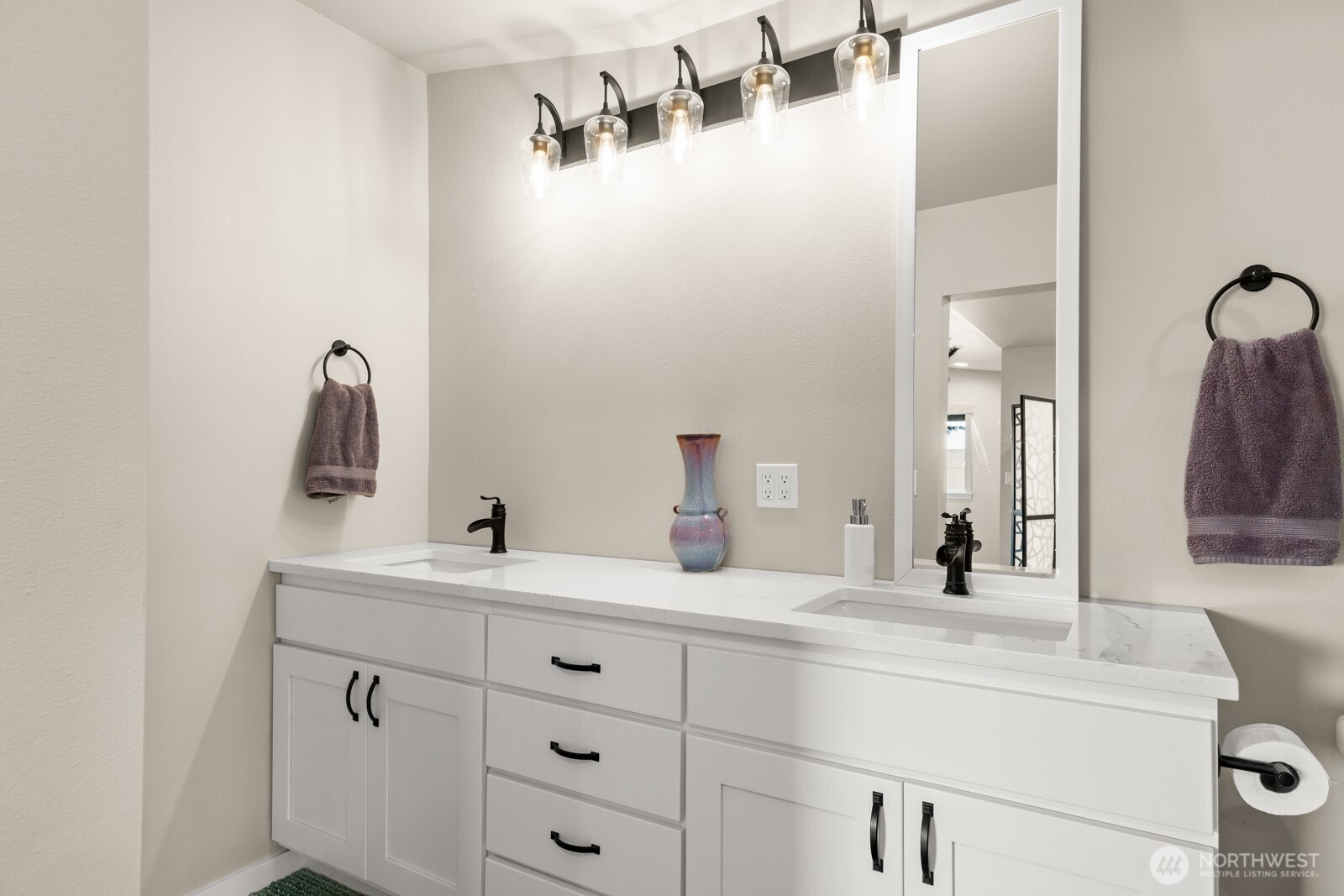10916 Bay Meadows Lane Property Photo 30