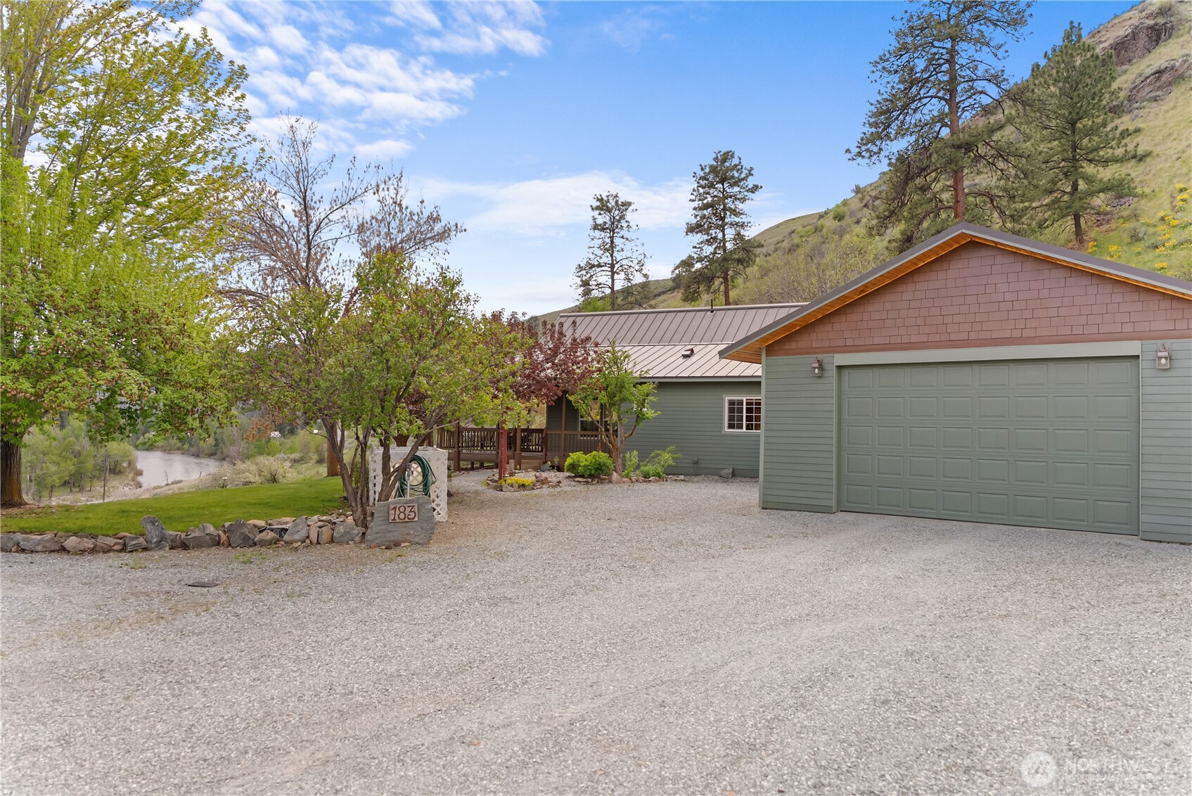 183 Twisp Carlton Road Property Photo 35