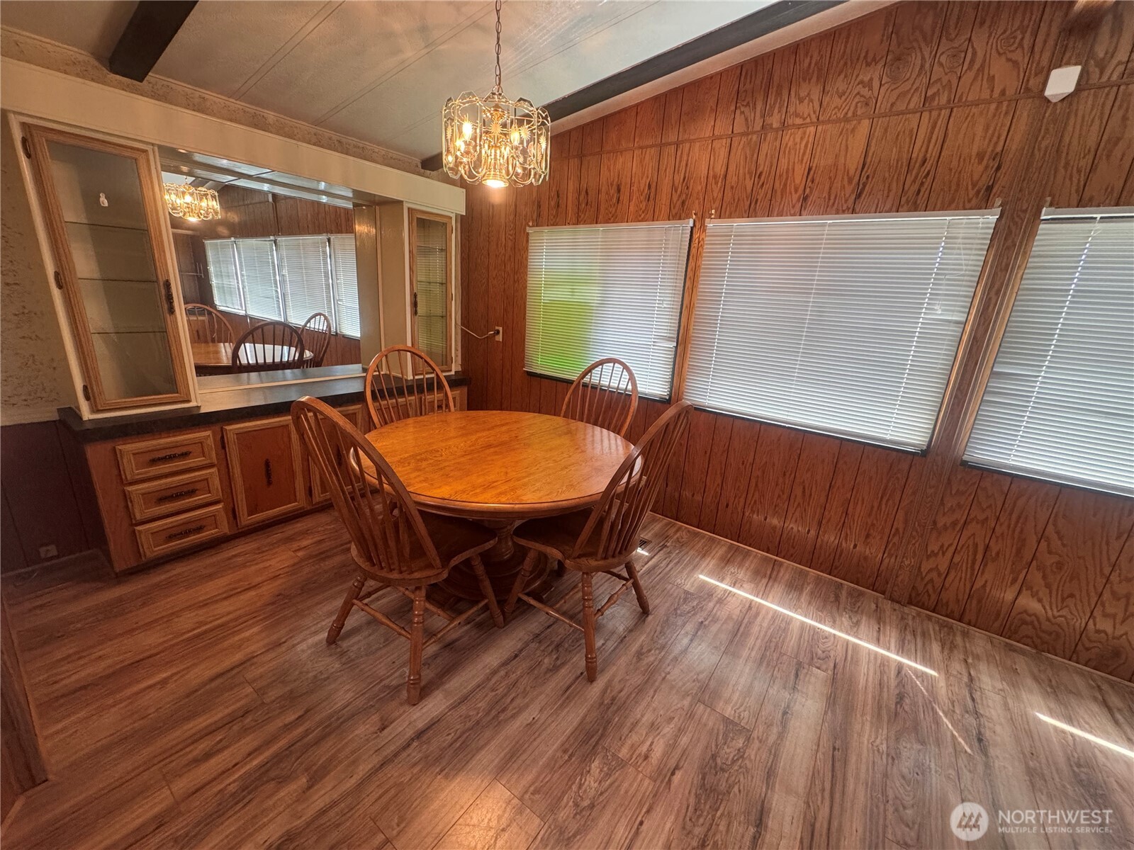57 Clemons Rd 15 Property Photo 7