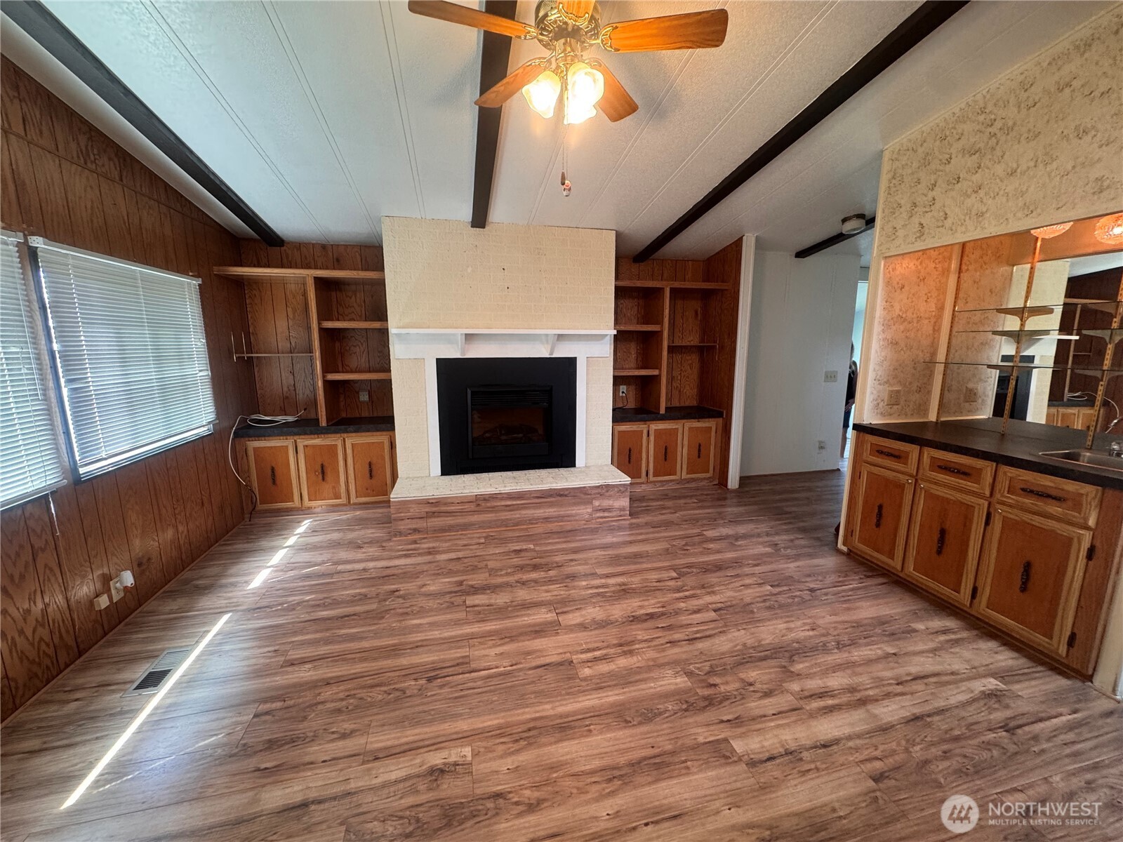57 Clemons Rd 15 Property Photo 8