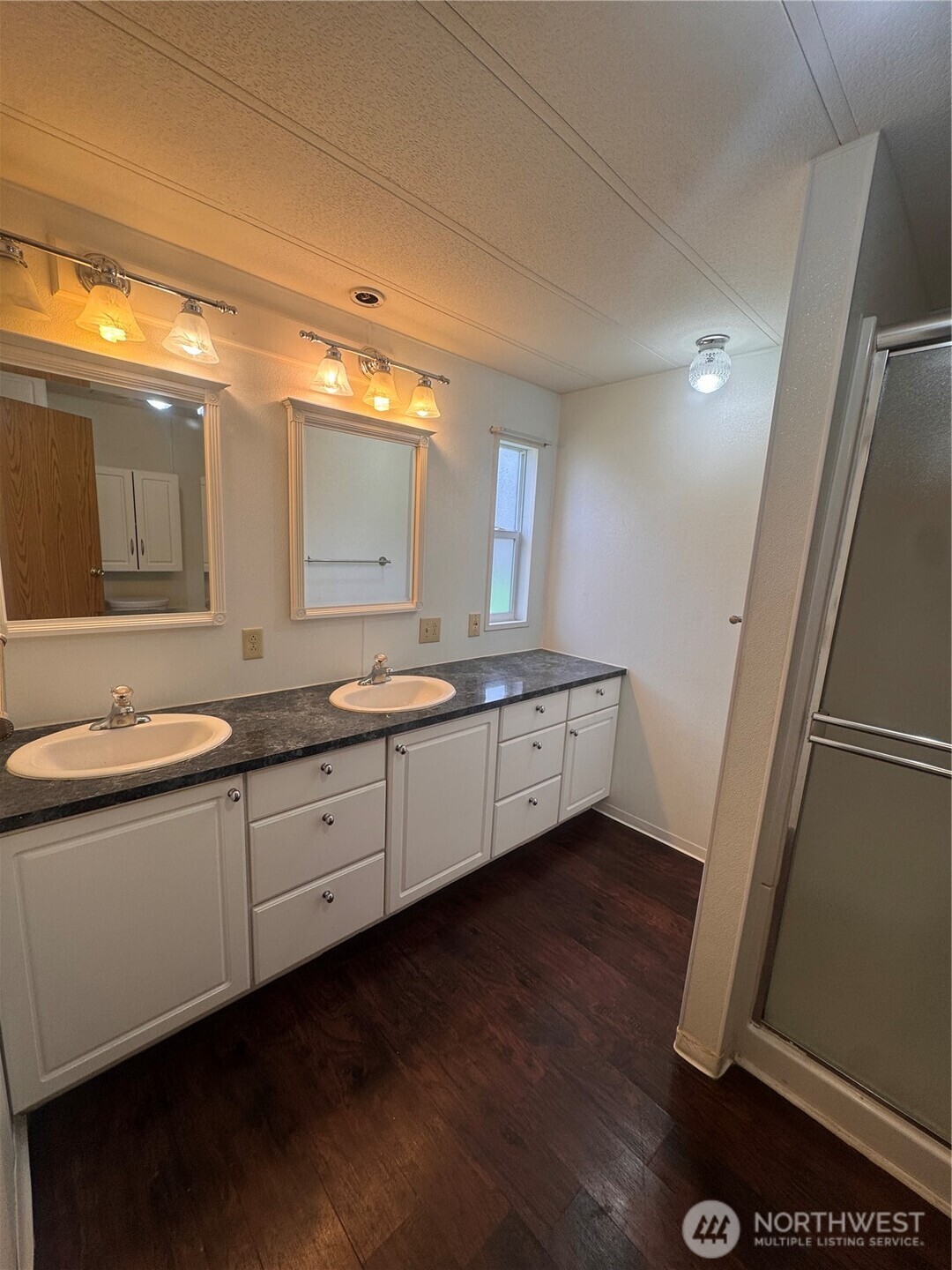 57 Clemons Rd 15 Property Photo 15