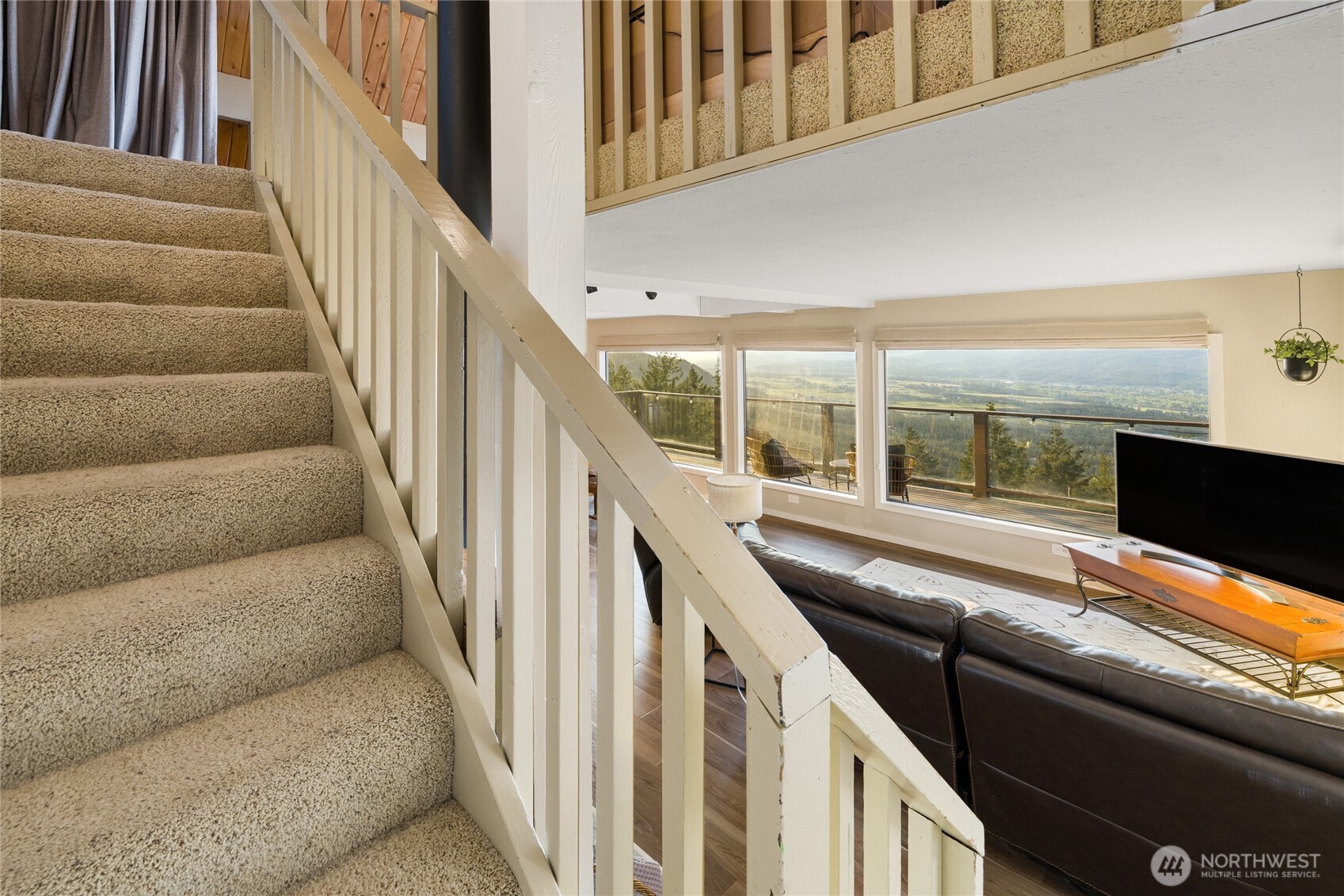 811 Horse Heaven Road Property Photo 21