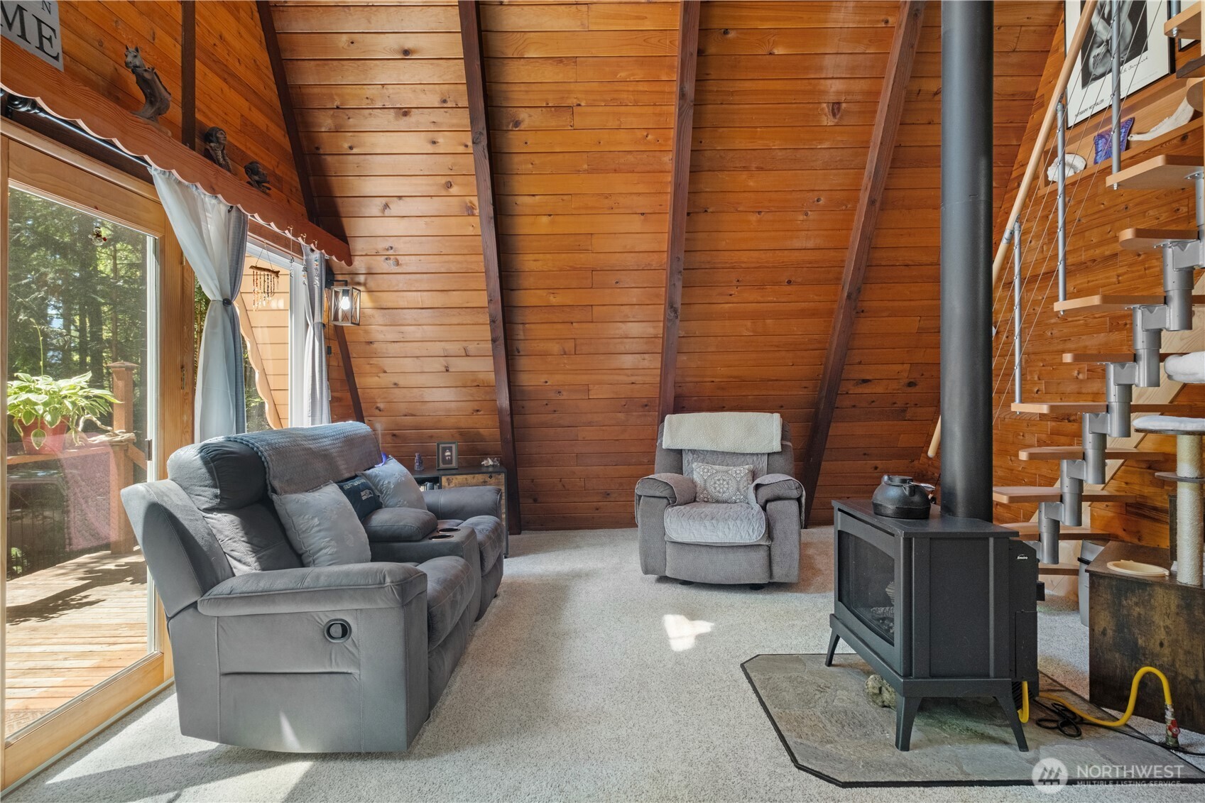 371 N Wynoochee Drive Property Photo 11