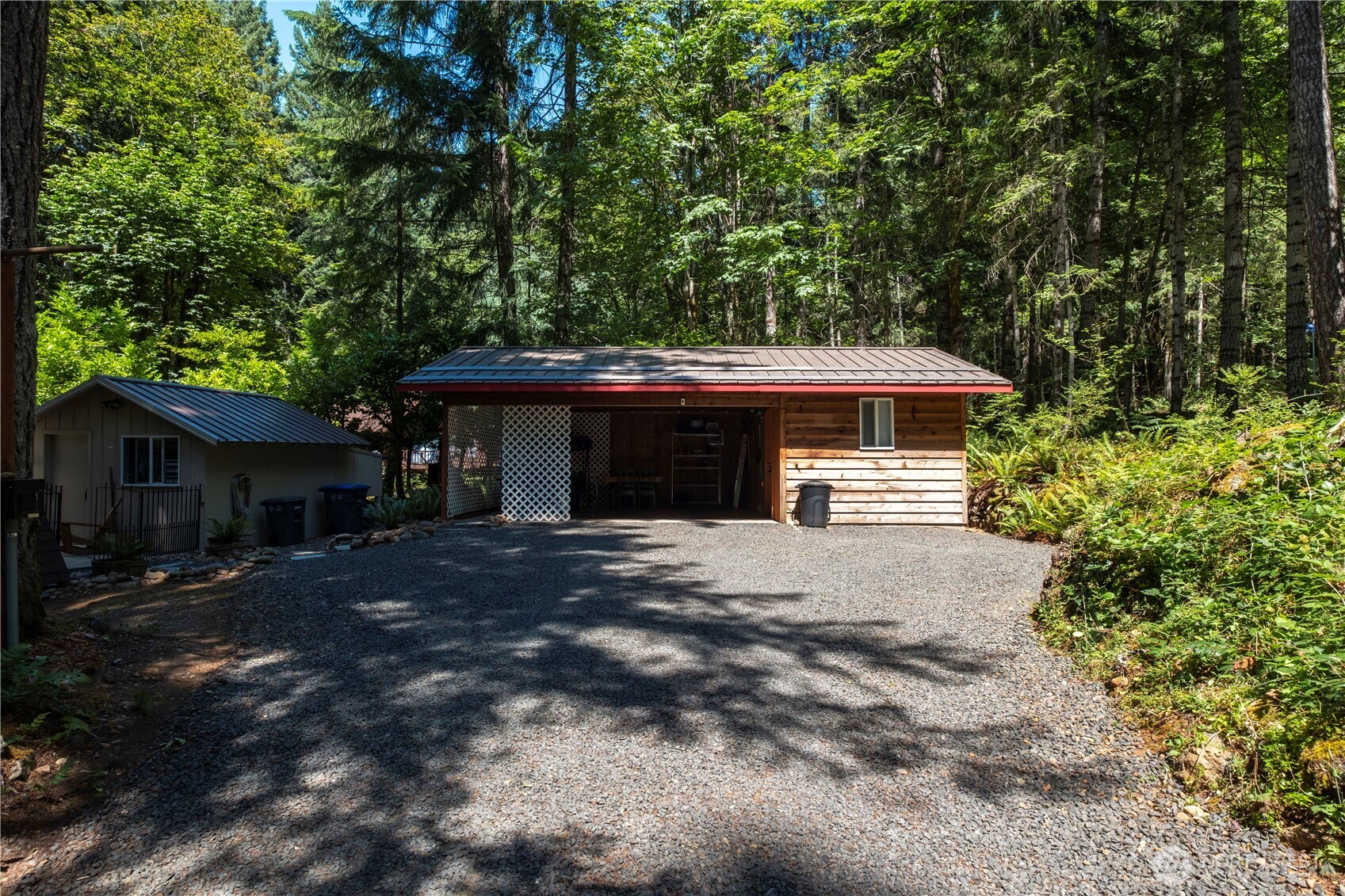371 N Wynoochee Drive Property Photo 27