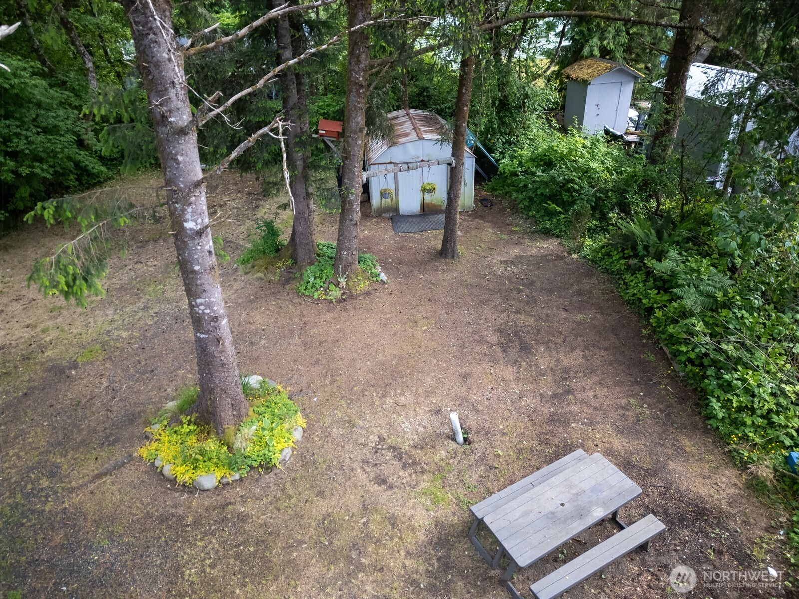21 N Lakeside Drive Property Photo 13