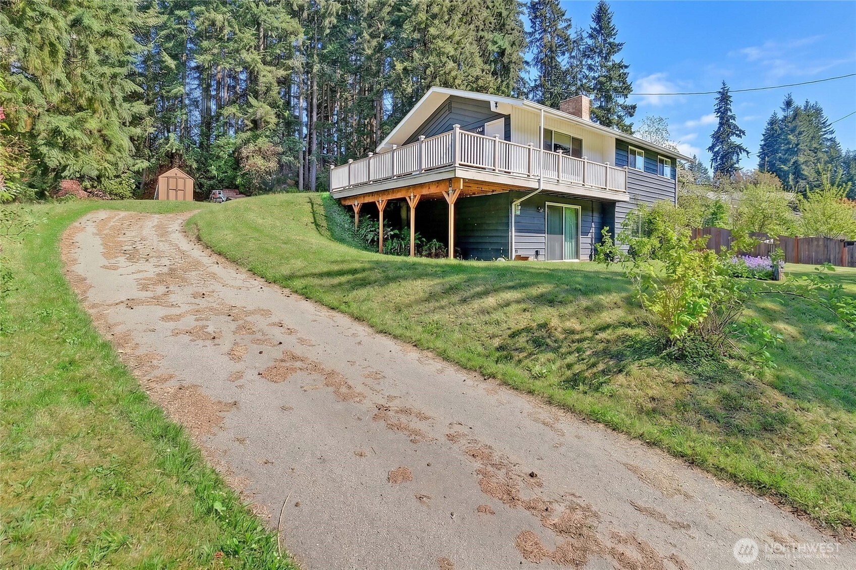17810 Olympic View Drive Property Photo 3