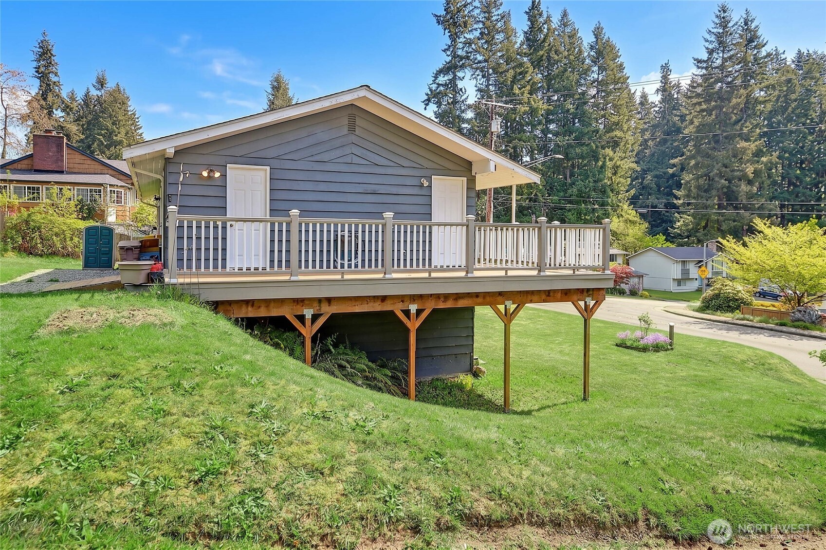 17810 Olympic View Drive Property Photo 4