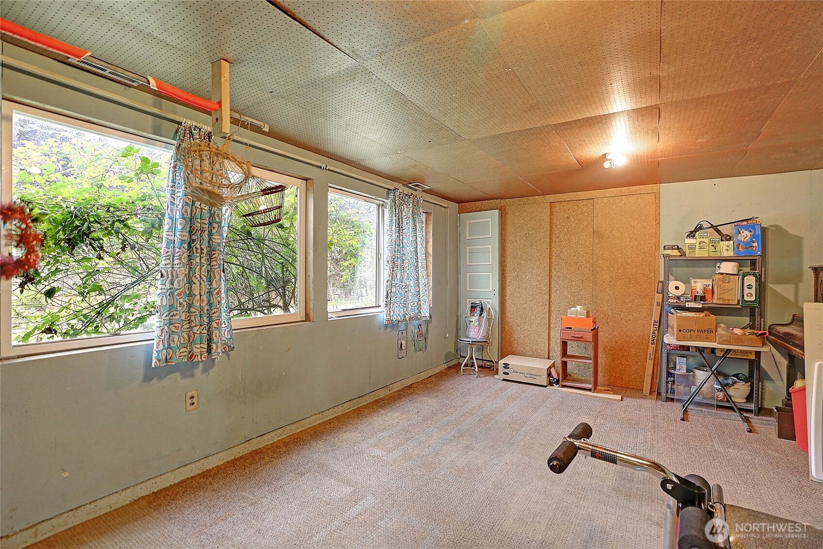 17810 Olympic View Drive Property Photo 28