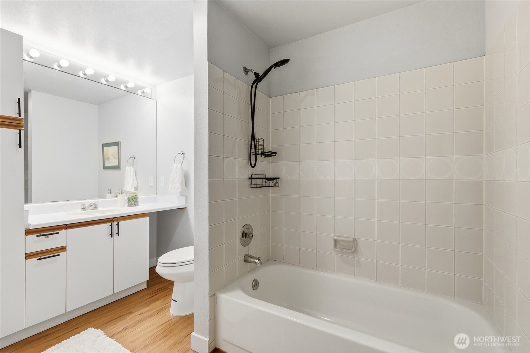 4106 Factoria Boulevard 205 Property Photo 14
