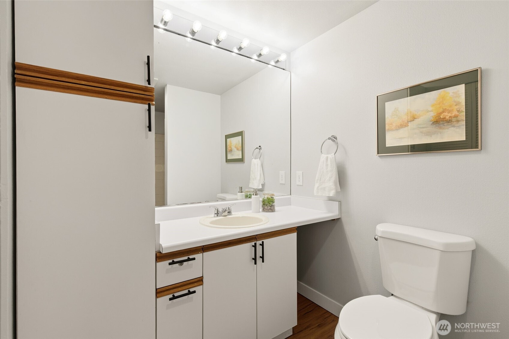 4106 Factoria Boulevard 205 Property Photo 16
