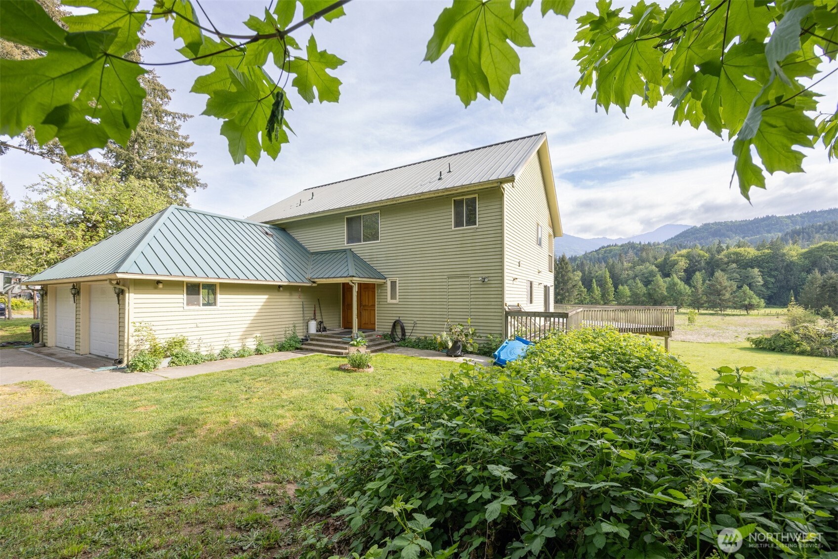 8120 Gordon Road Property Photo 8