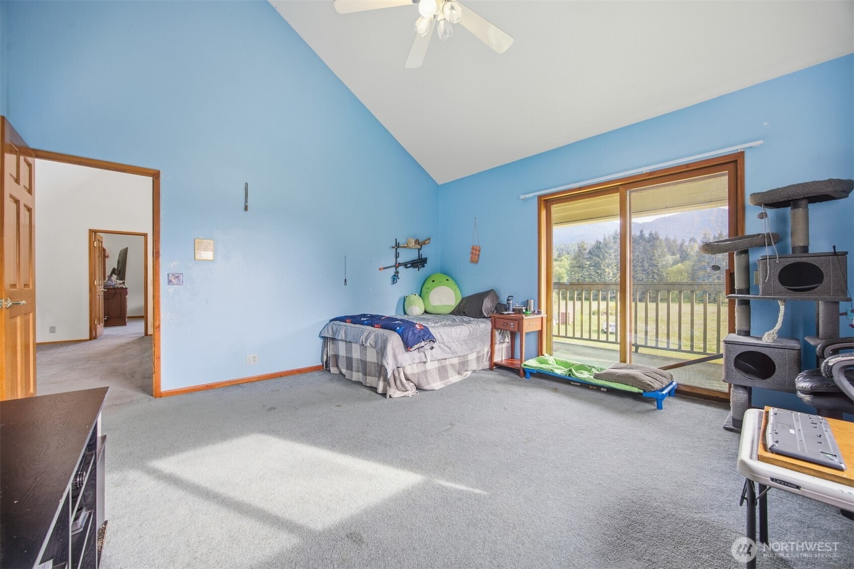 8120 Gordon Road Property Photo 23