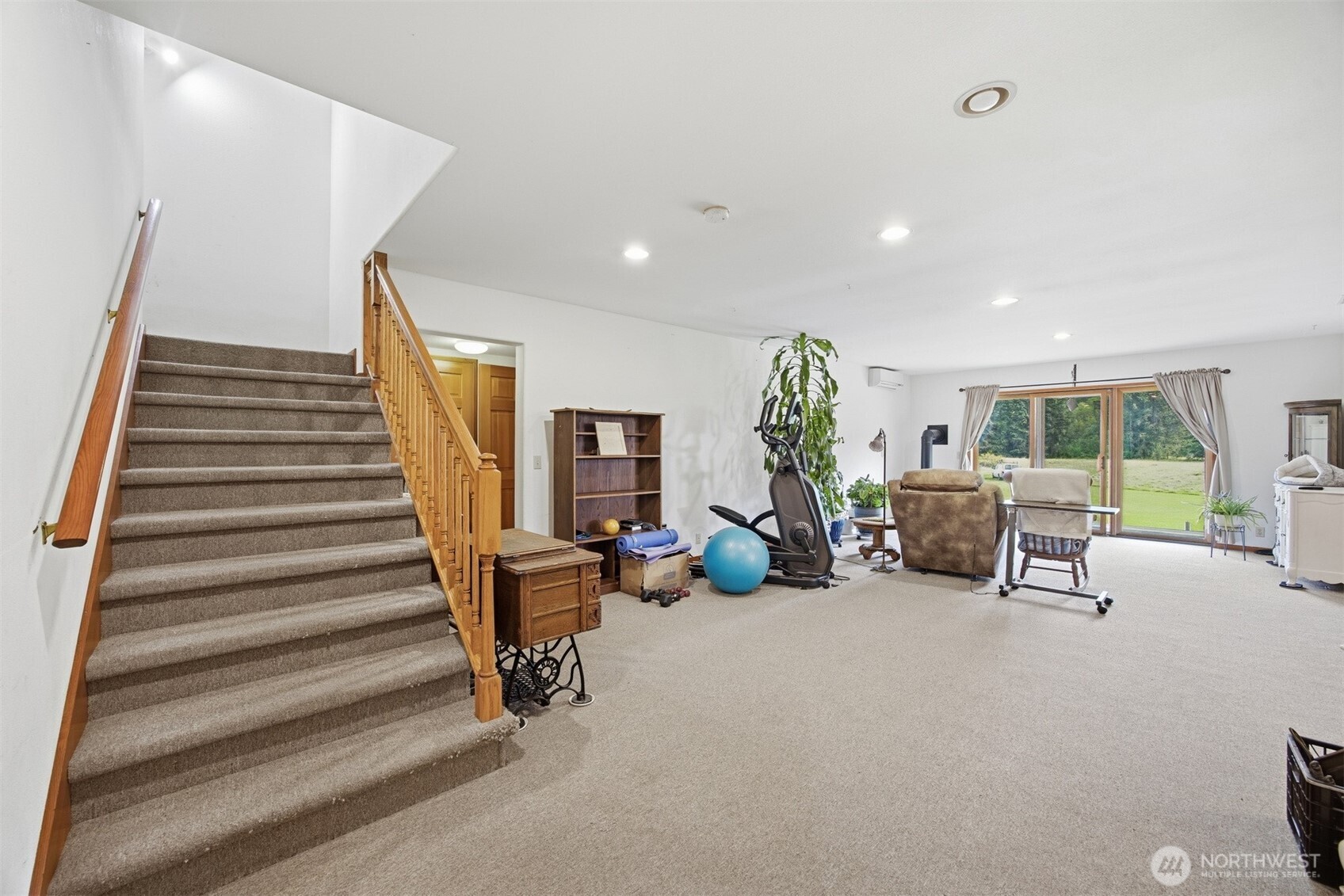 8120 Gordon Road Property Photo 24