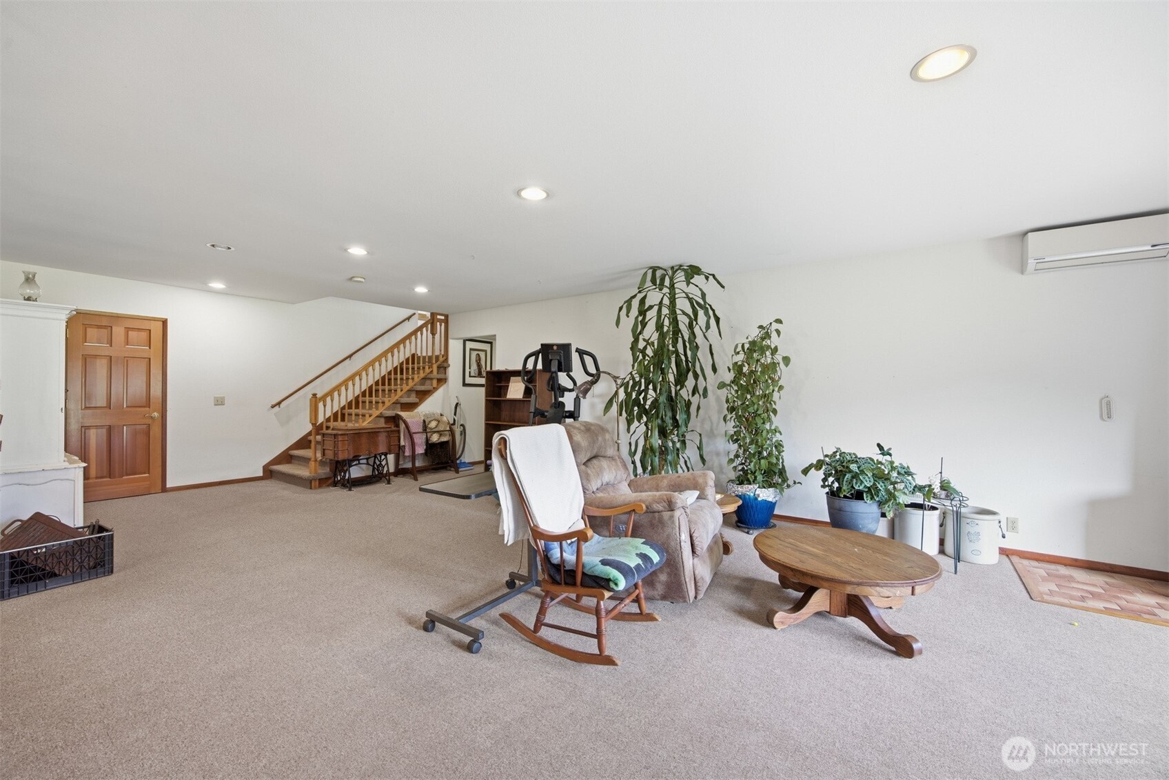 8120 Gordon Road Property Photo 25