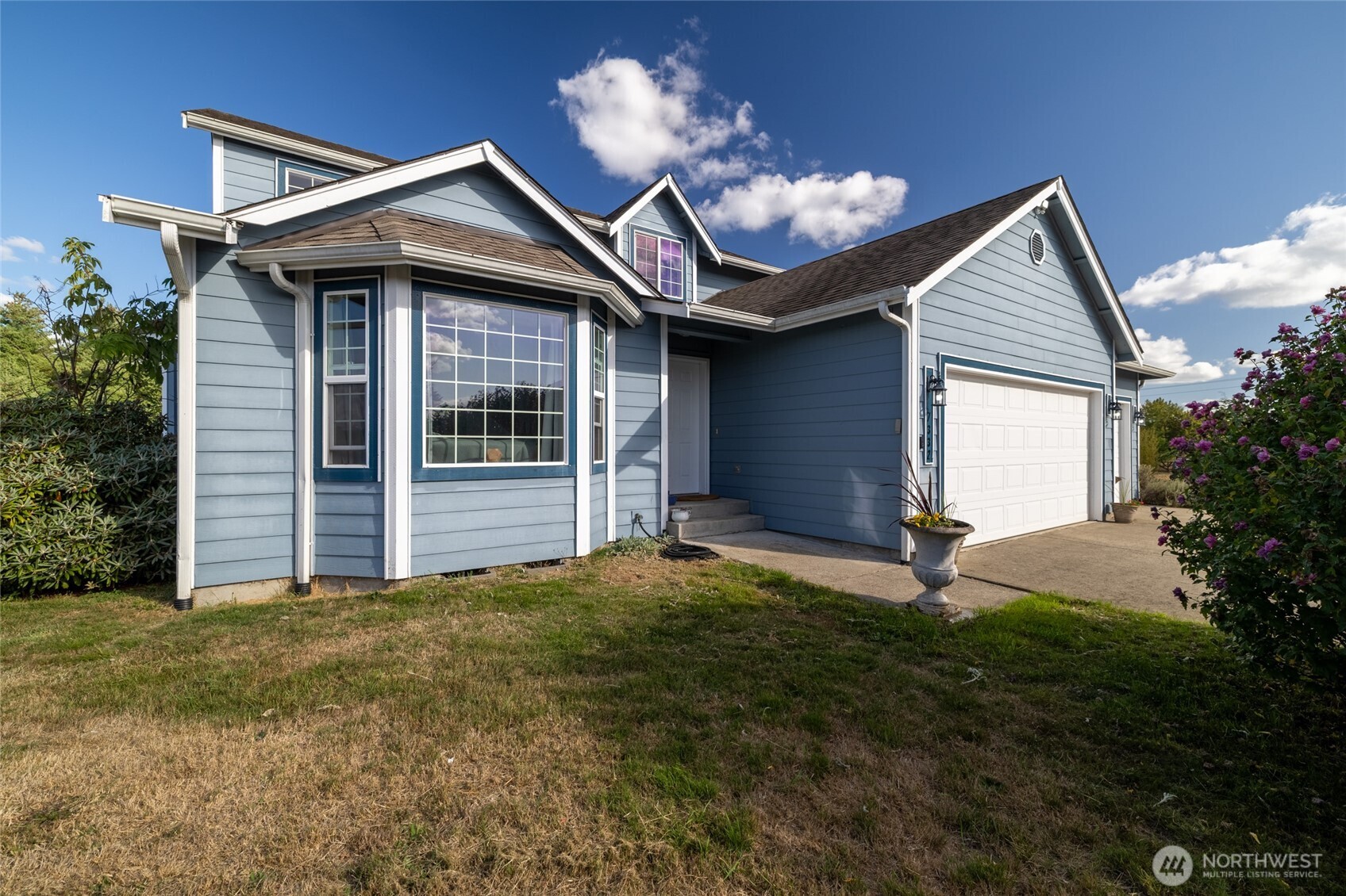 7332 183rd Avenue Property Photo 1