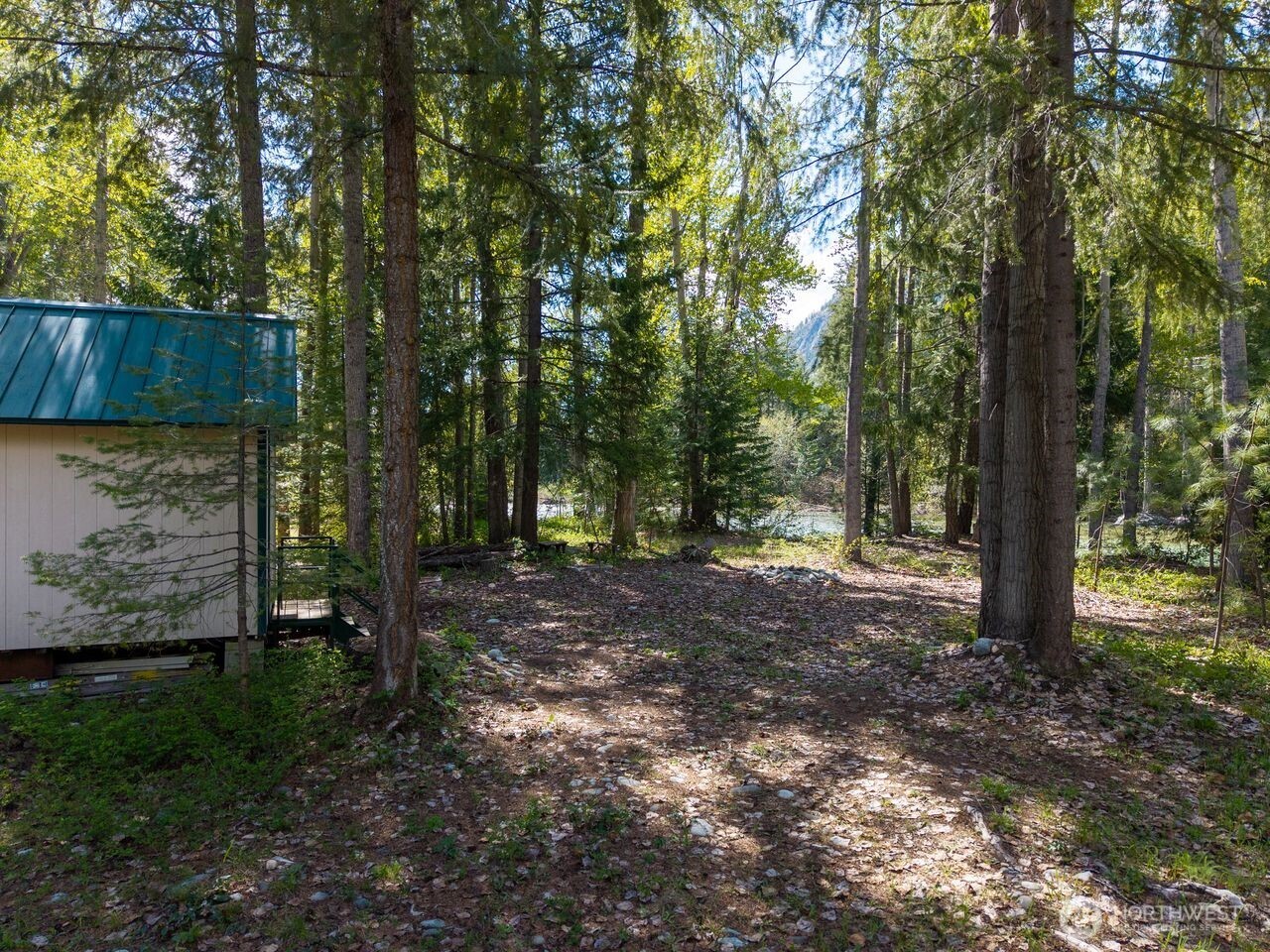 98 Cassel Way Property Photo 32