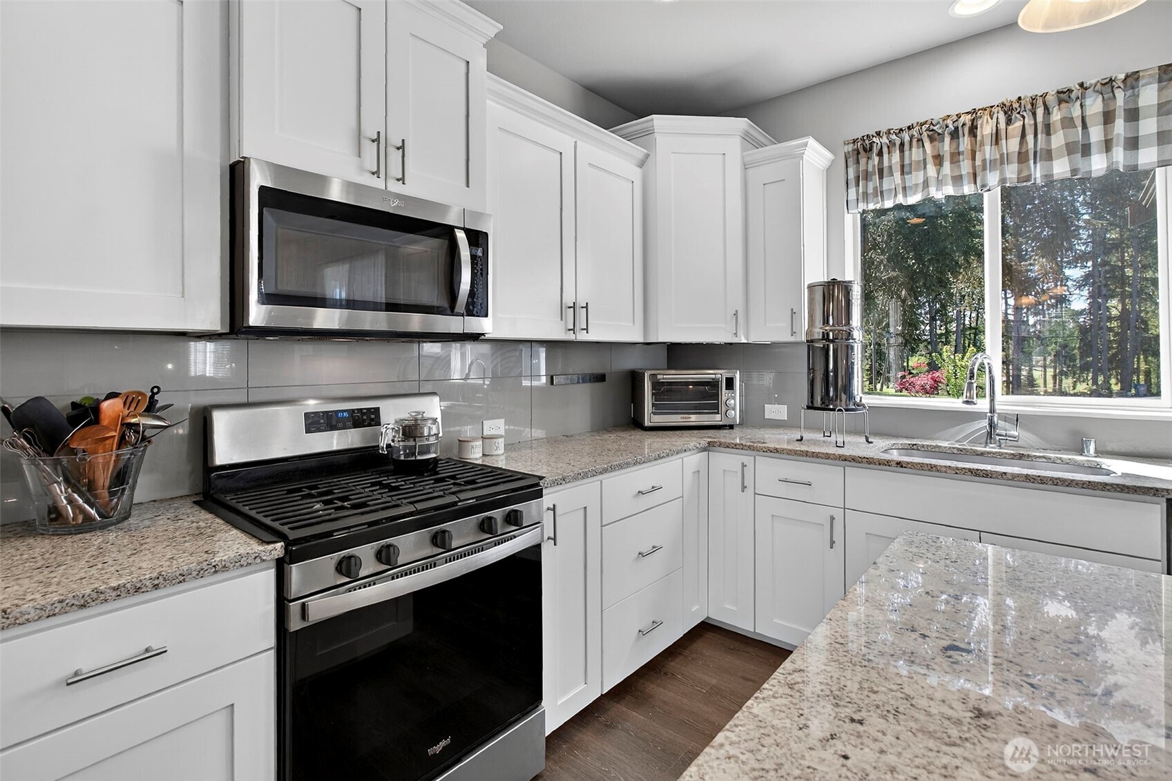 18215 Se 248th Street Property Photo 4
