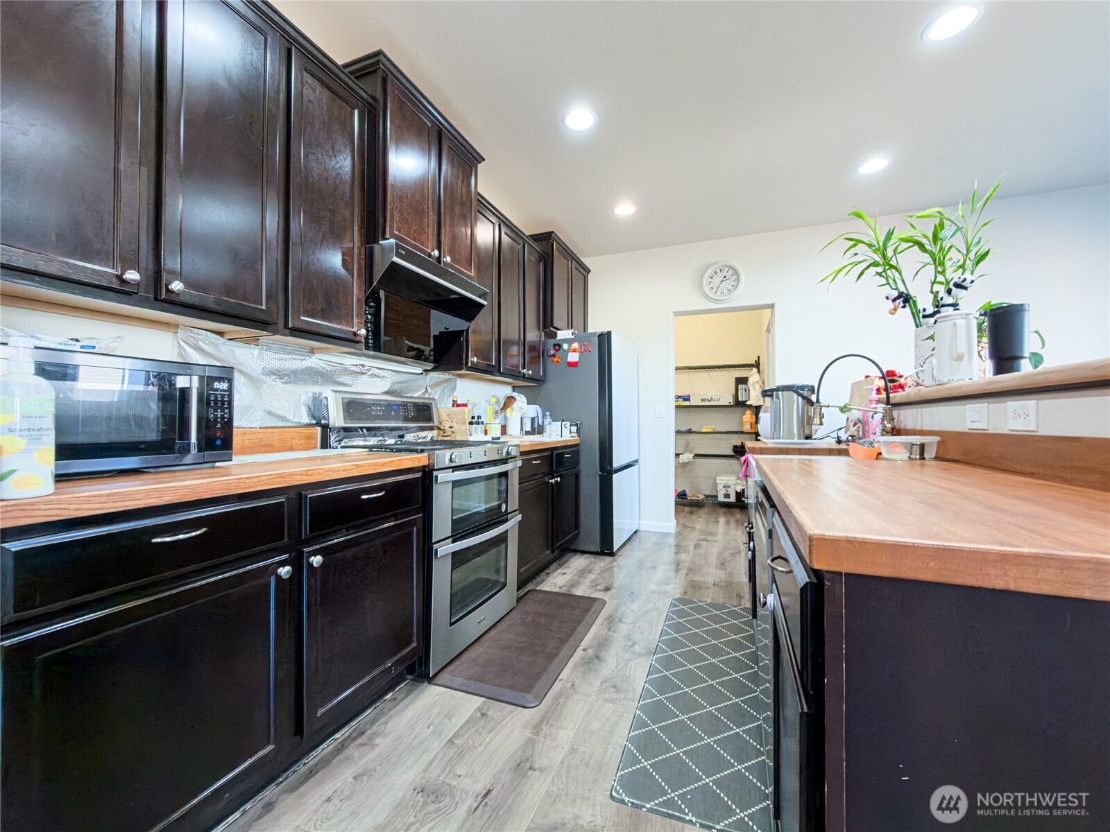 6713 140th Street Ct Property Photo 9