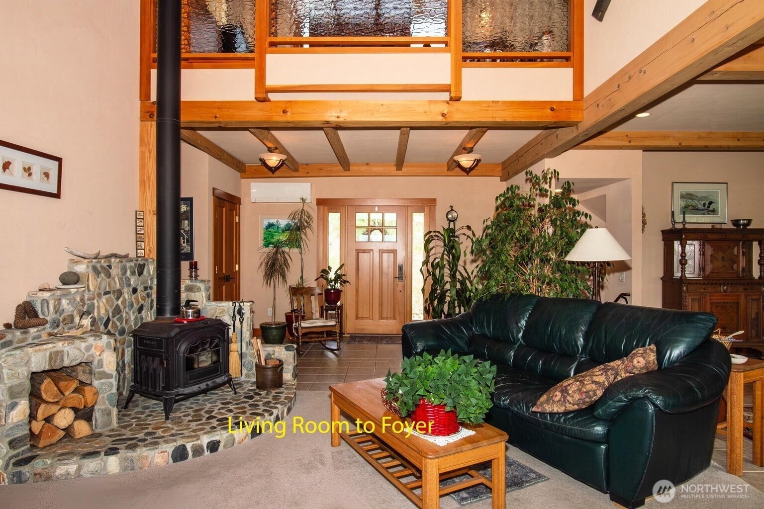 493 Mumau Road Property Photo 4