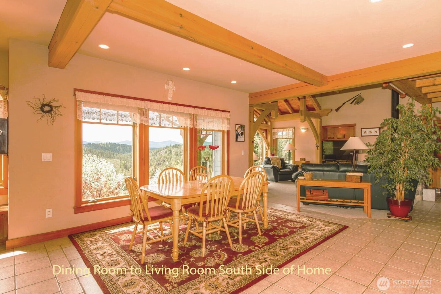 493 Mumau Road Property Photo 6
