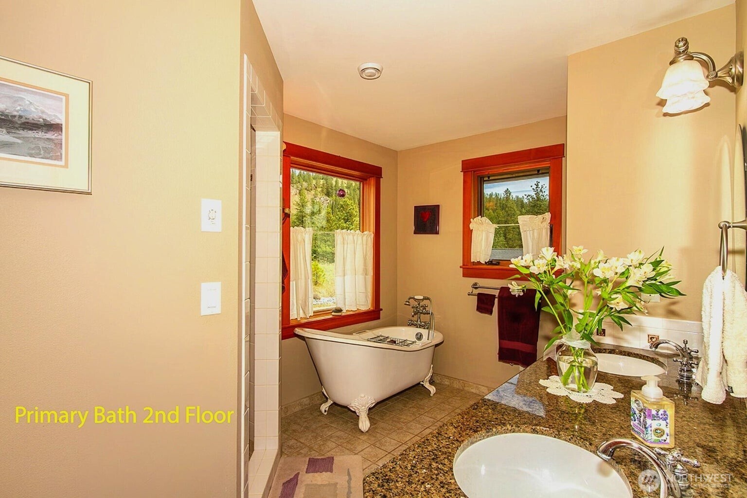 493 Mumau Road Property Photo 18
