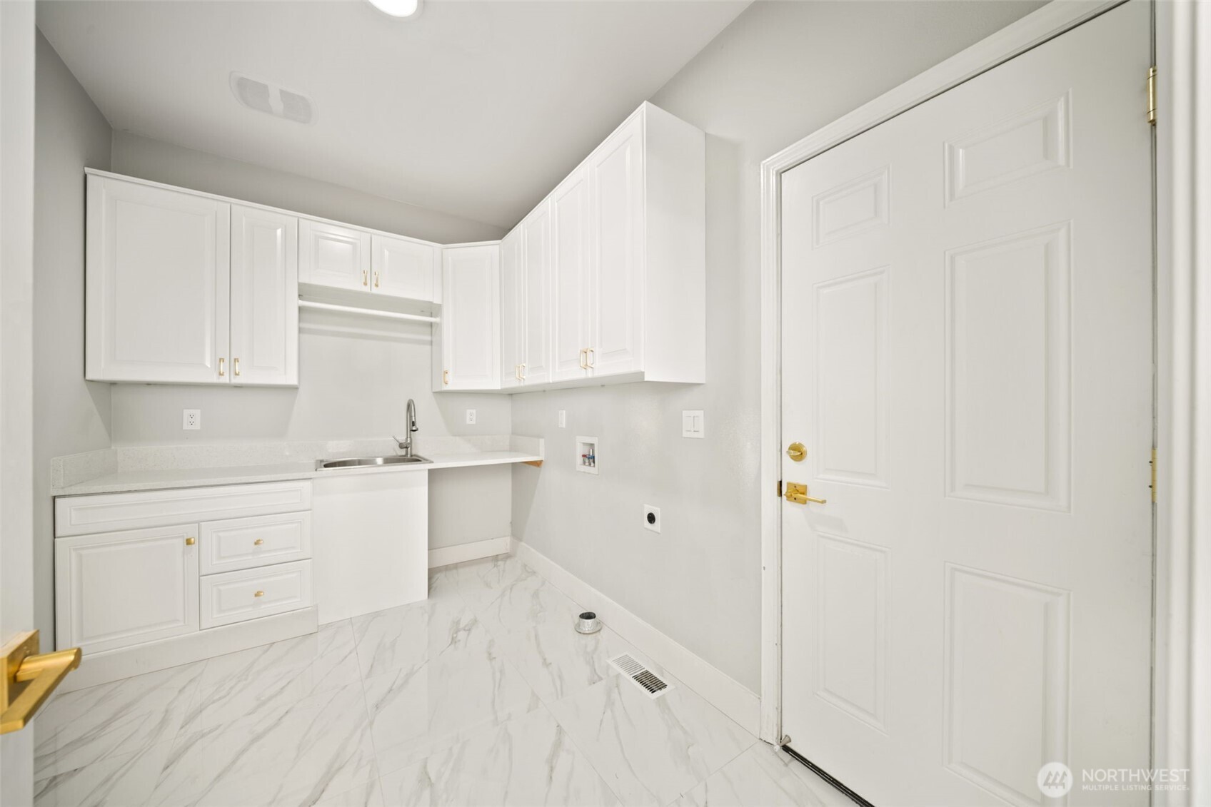175 Eli Avery Avenue Property Photo 24