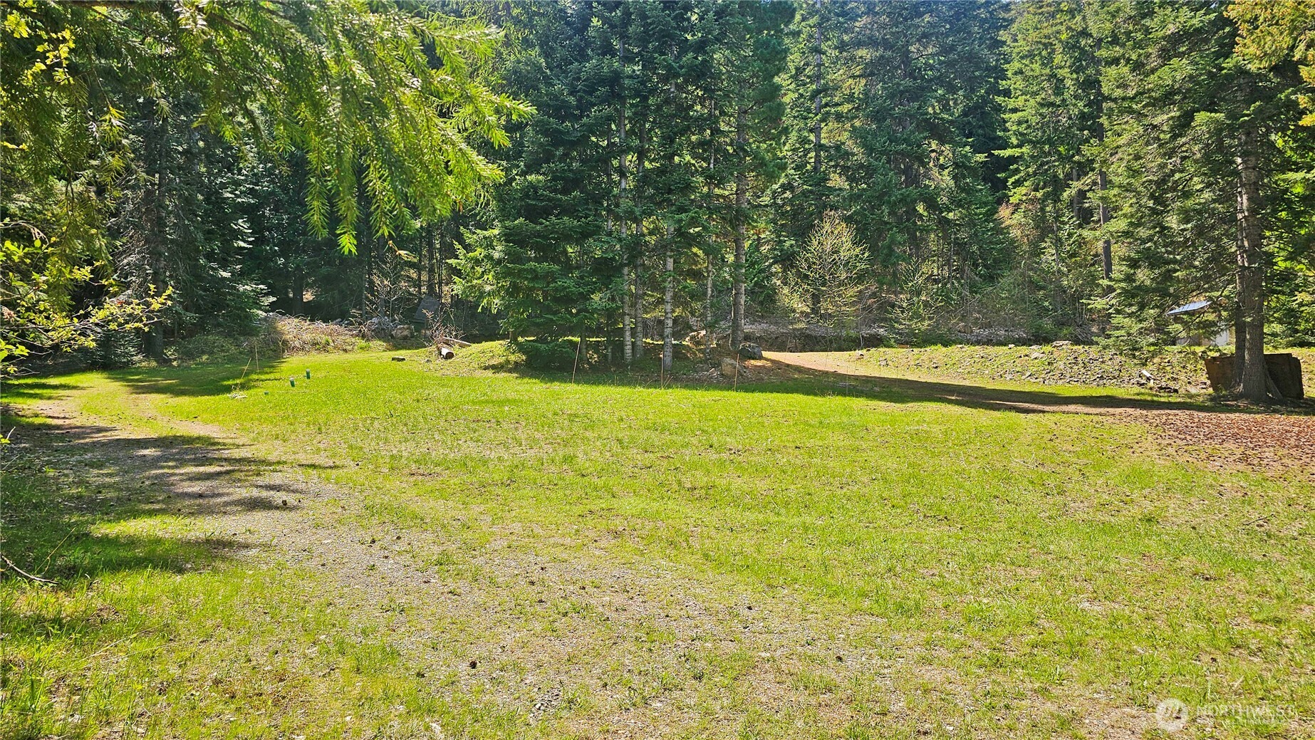 921 Jenkins Drive Property Photo 5