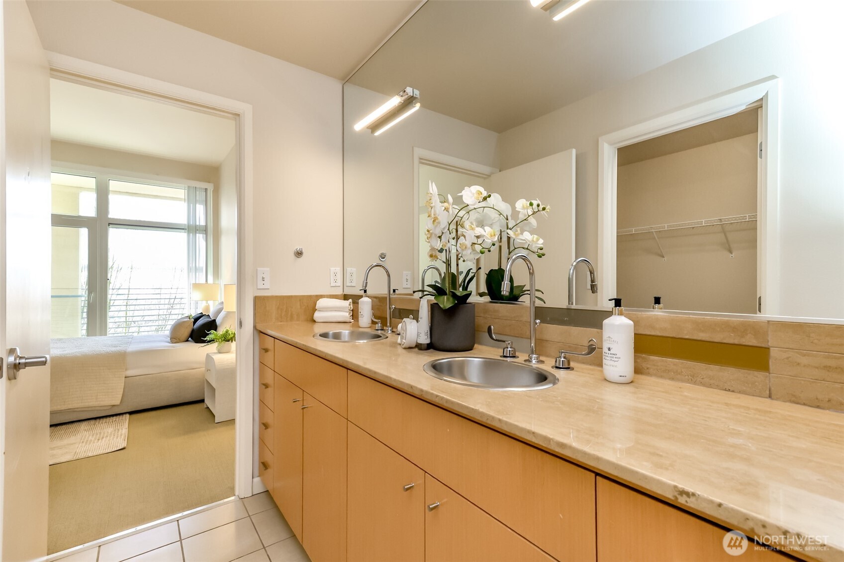 17 W Mercer Street 301 Property Photo 19
