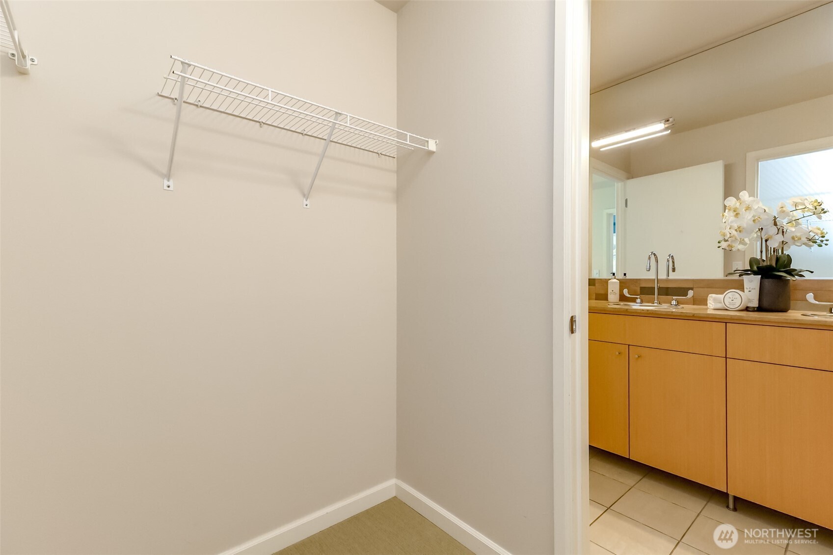 17 W Mercer Street 301 Property Photo 22