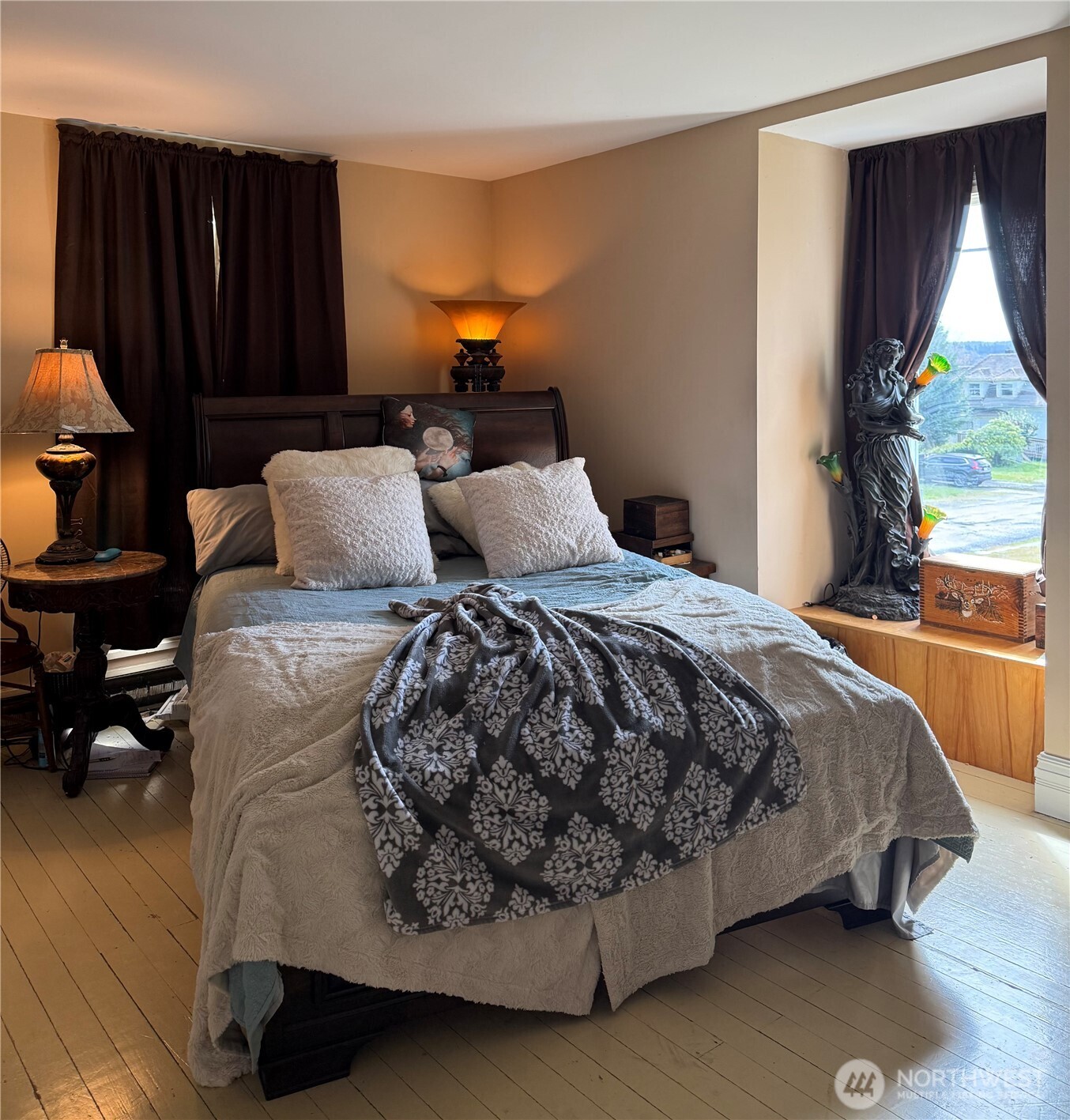 1102 Water Street Property Photo 13