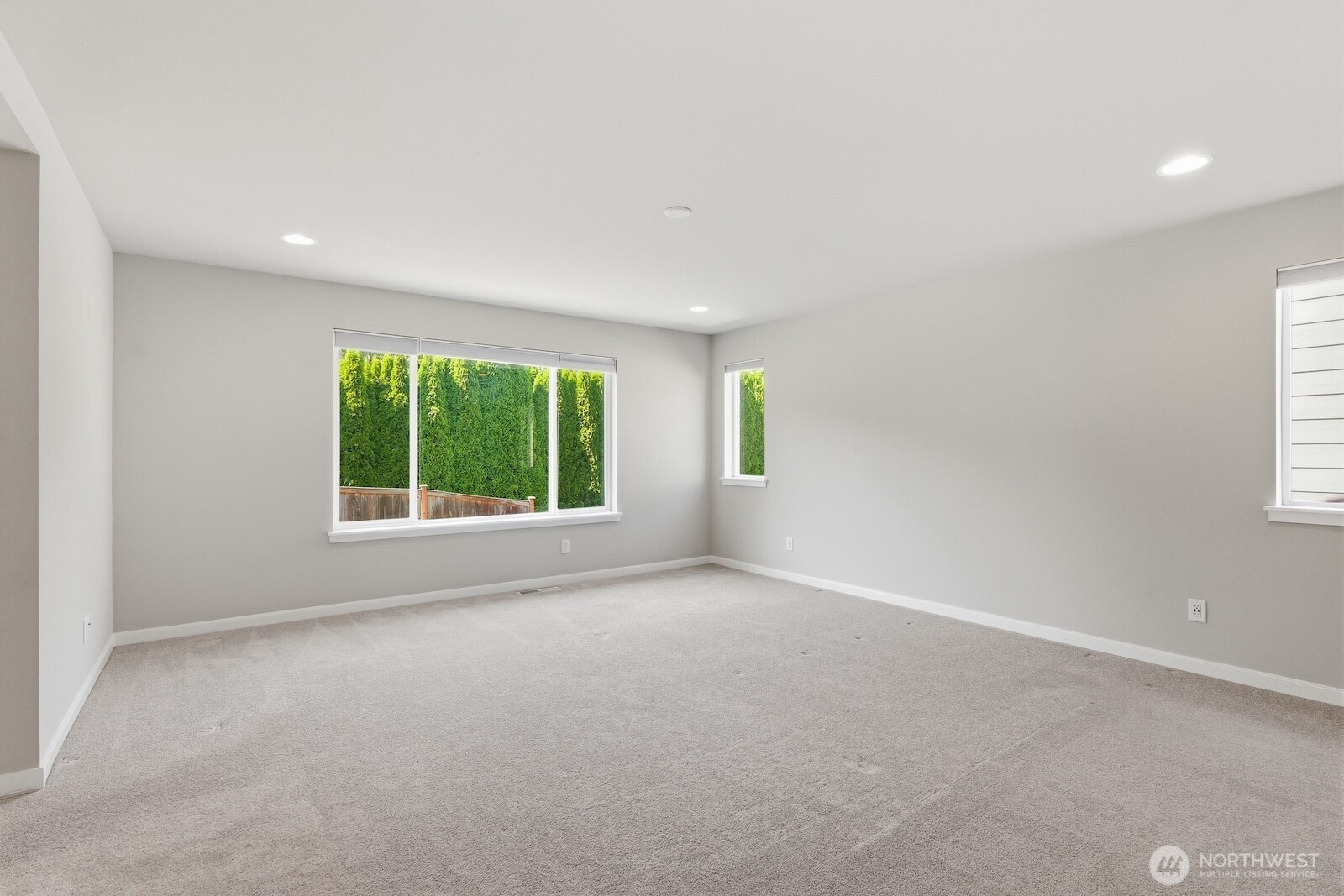 2466 Ne Athlon Court Property Photo 16
